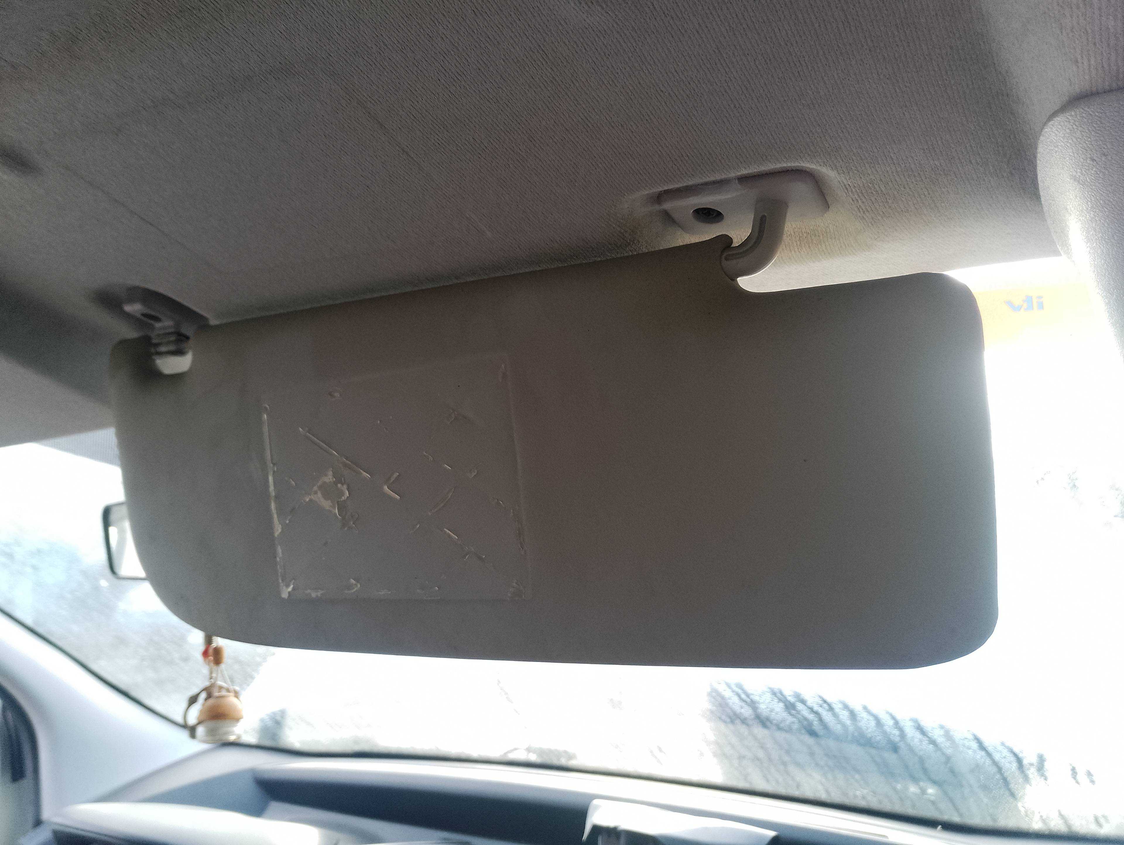 Recambio de parasol derecho para fiat fiorino básico referencia OEM IAM   