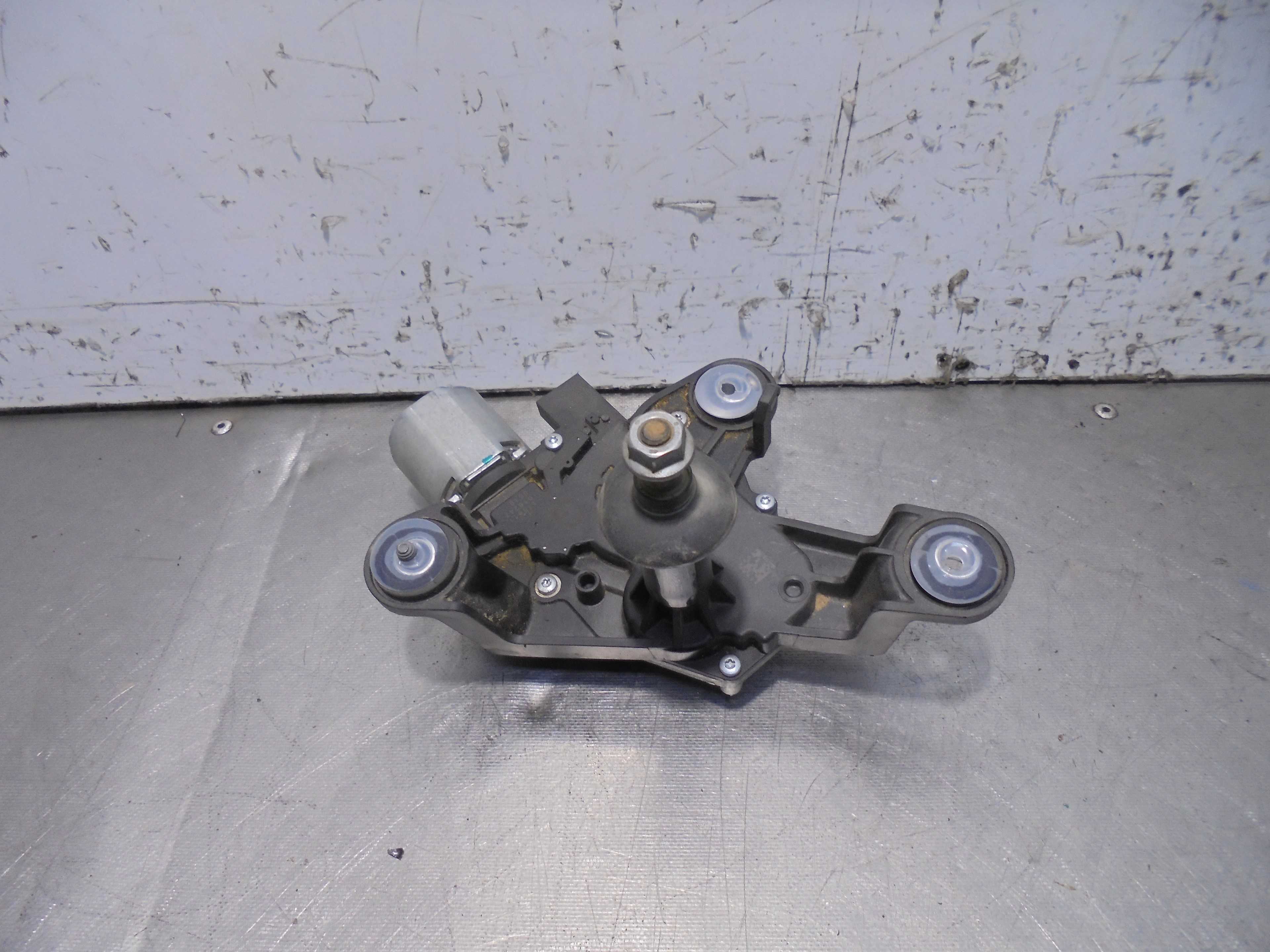 Recambio de motor limpia trasero para peugeot 3008 active referencia OEM IAM 9811259980  