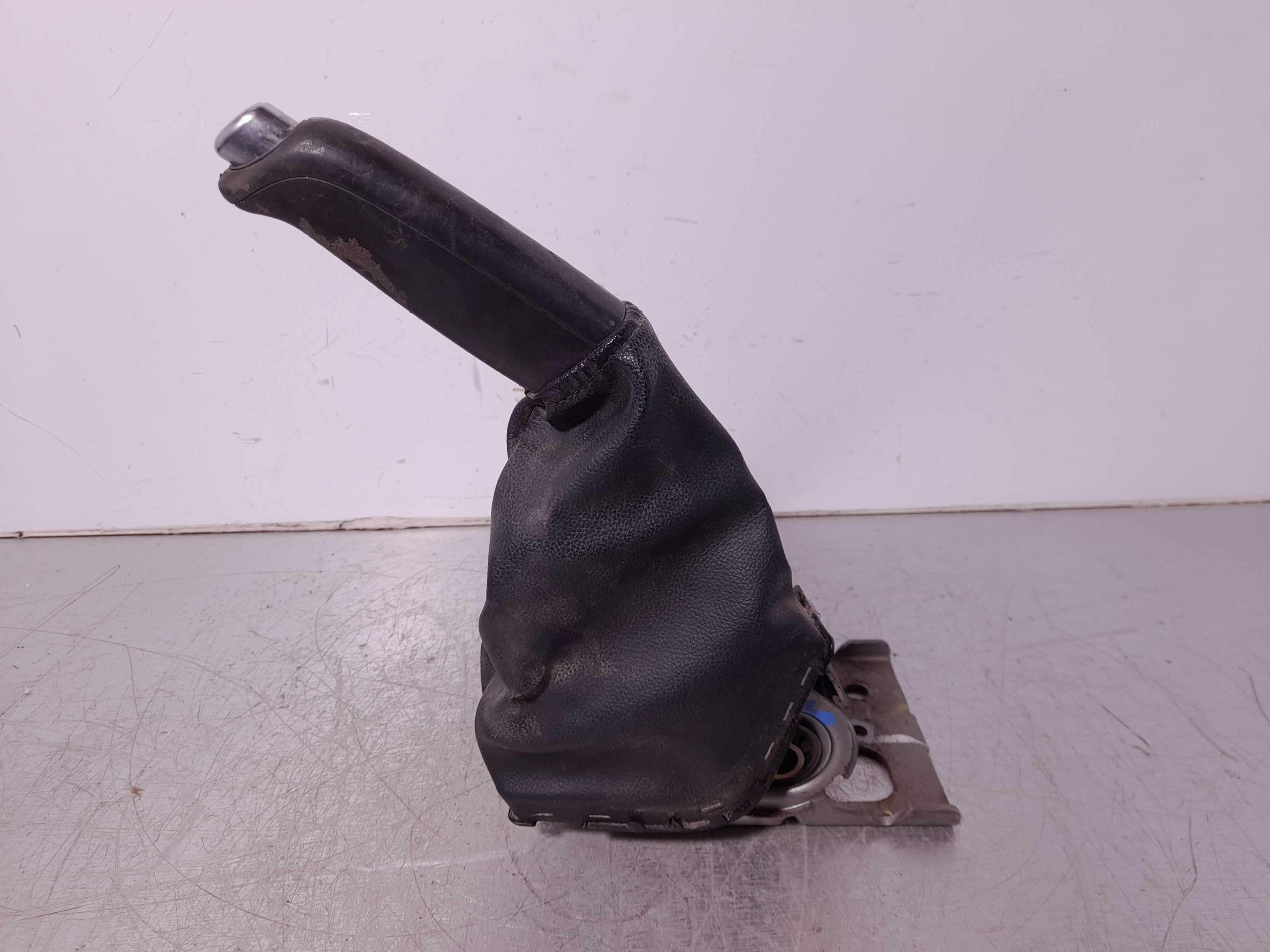 Recambio de palanca freno para ford mondeo ber. (ca2) 1.8 tdci cat referencia OEM IAM   