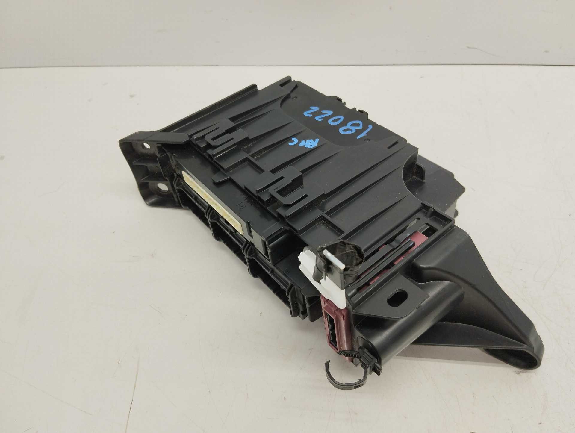 Recambio de modulo electronico para toyota corolla hybrid (e21) 1.8 referencia OEM IAM 8998102190 MB2850008080 DENSO