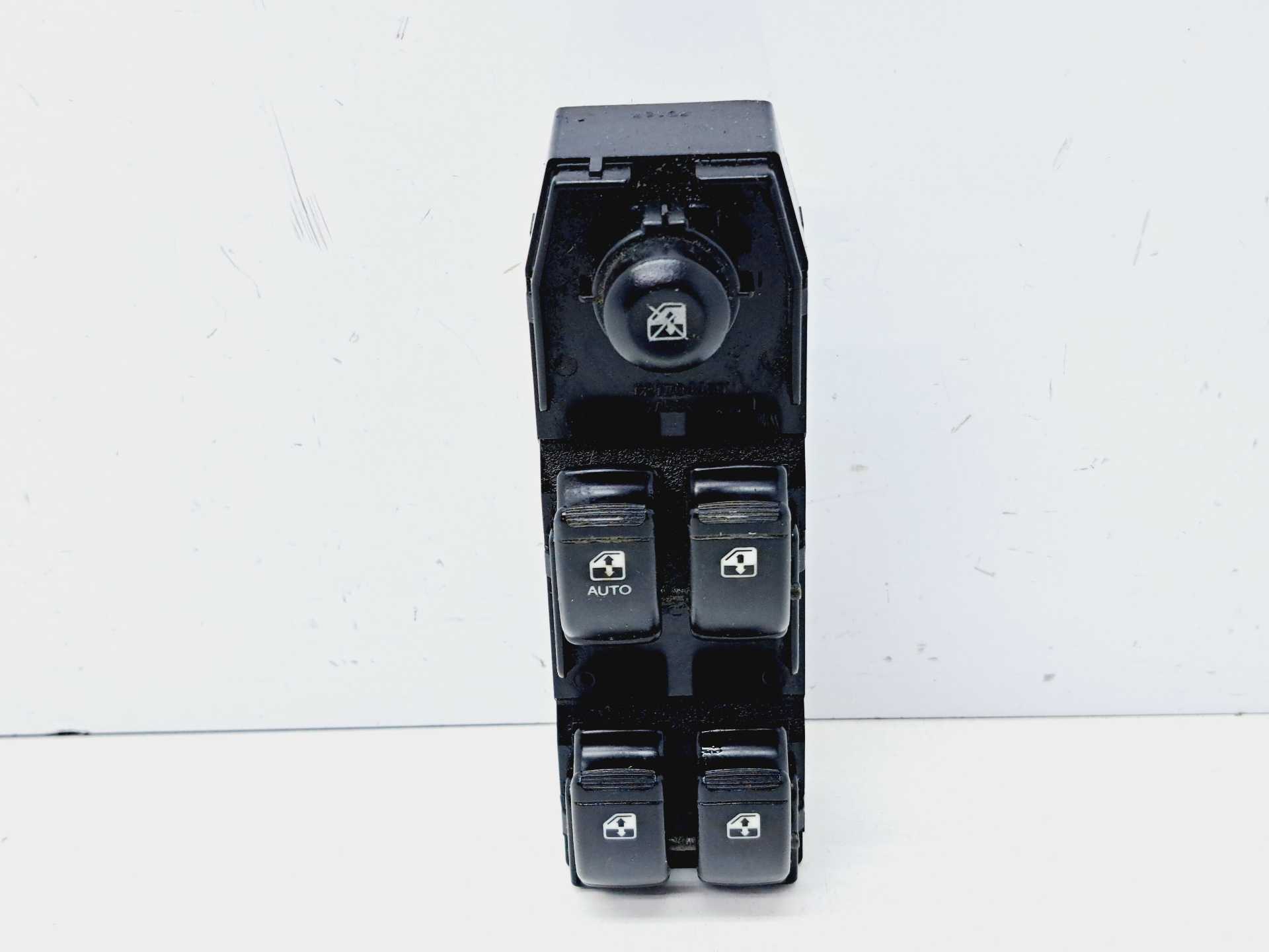 Recambio de mando elevalunas delantero izquierdo para chevrolet lacetti cdx referencia OEM IAM   