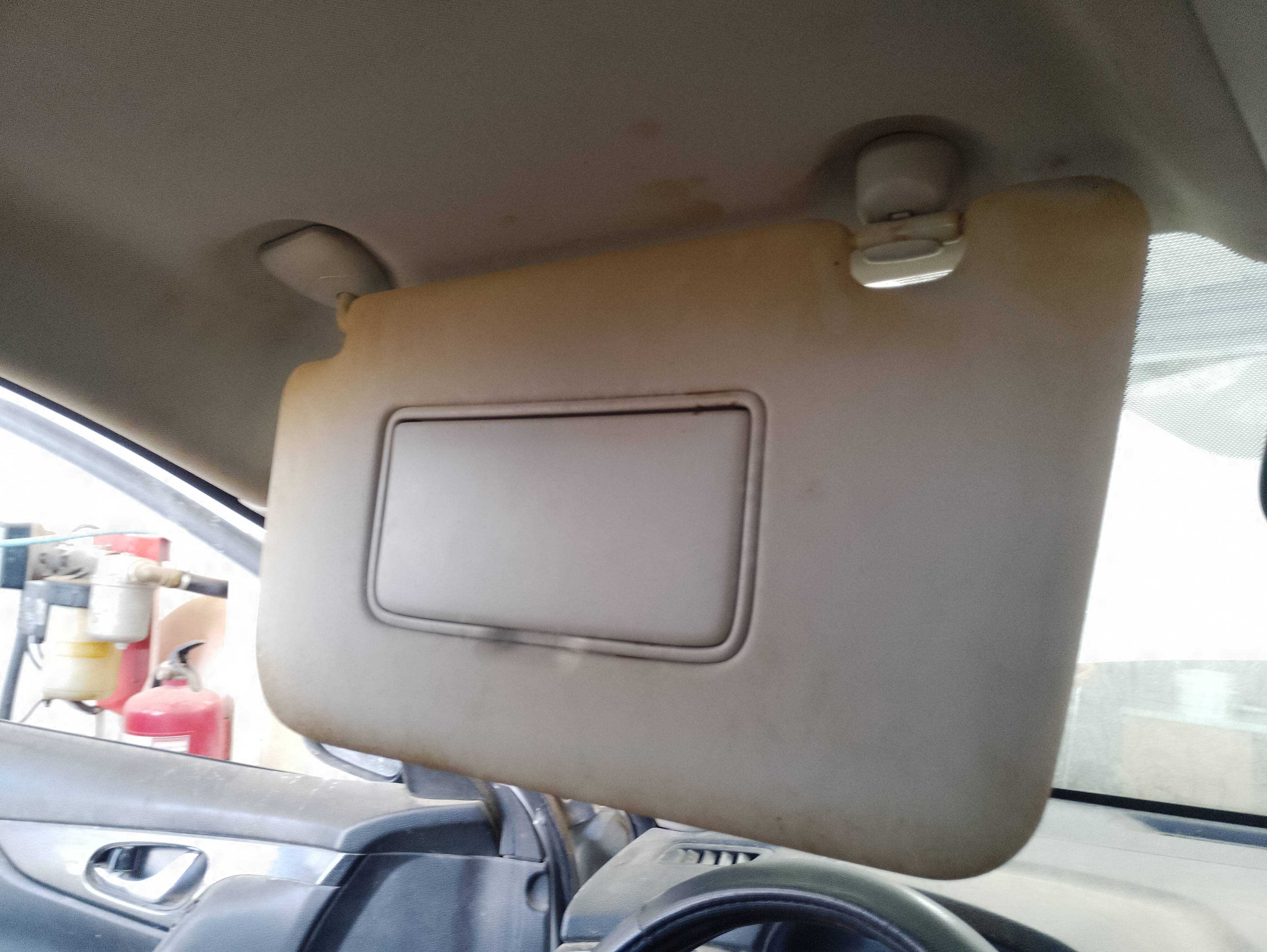 Recambio de parasol izquierdo para nissan x-trail (t32) 360 referencia OEM IAM   