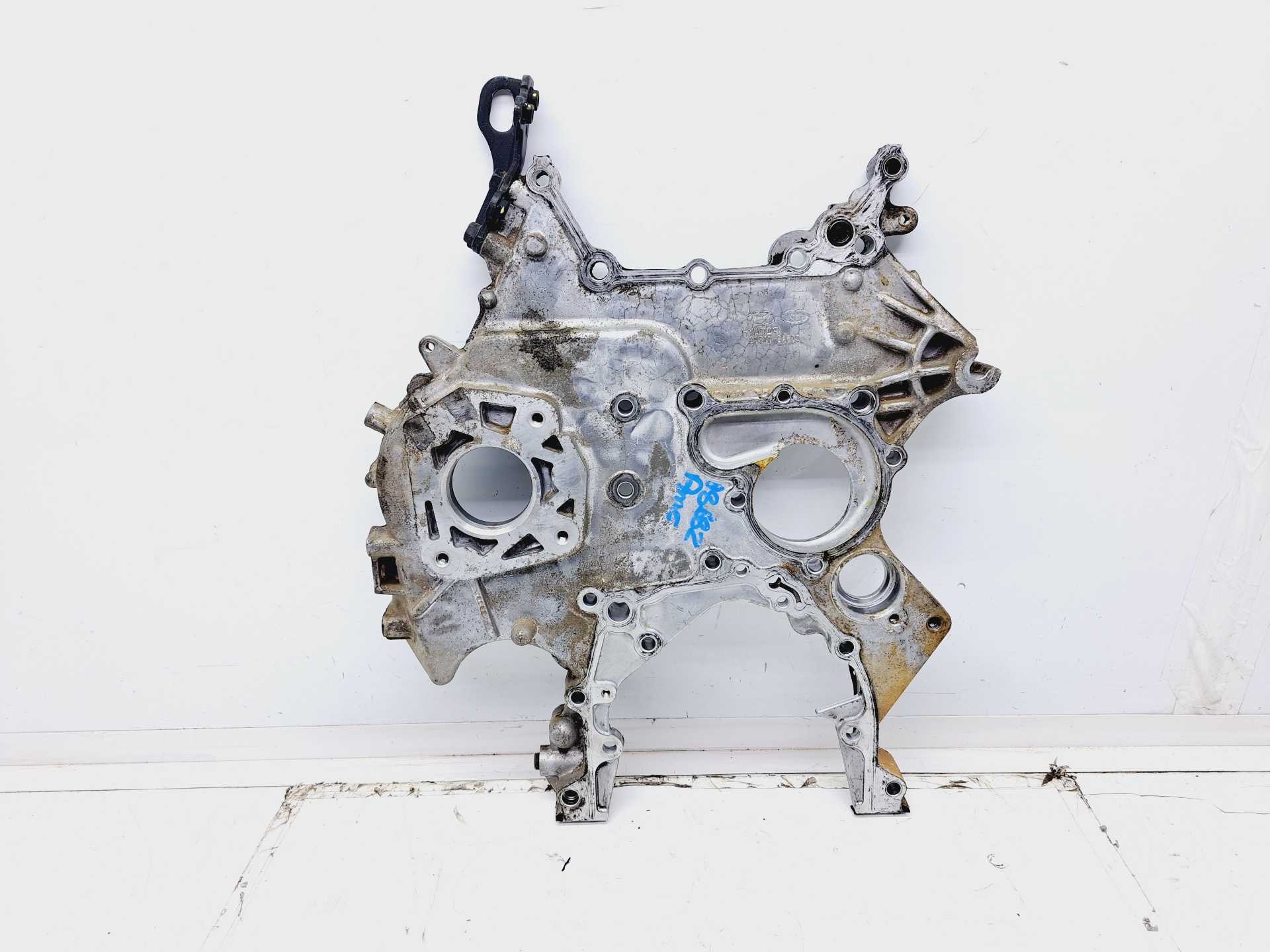 Recambio de tapa distribucion para hyundai tucson classic blue referencia OEM IAM 213112A600  