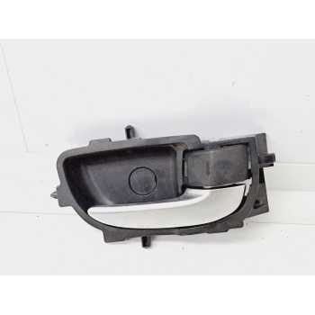 Recambio de maneta interior delantera derecha para toyota auris 1.8 16v (híbrido) referencia OEM IAM 692050D270 692050D200 