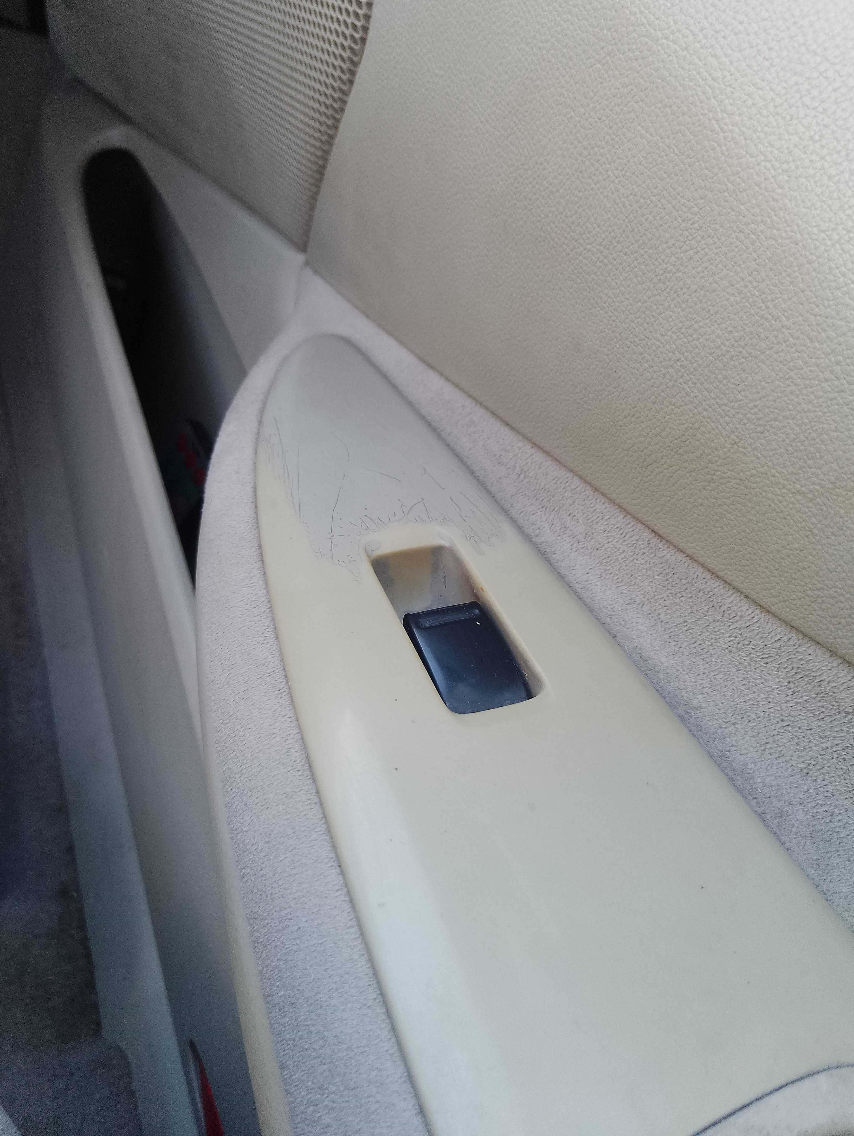 Recambio de mando elevalunas delantero derecho para nissan primera berlina (p12) acenta referencia OEM IAM   