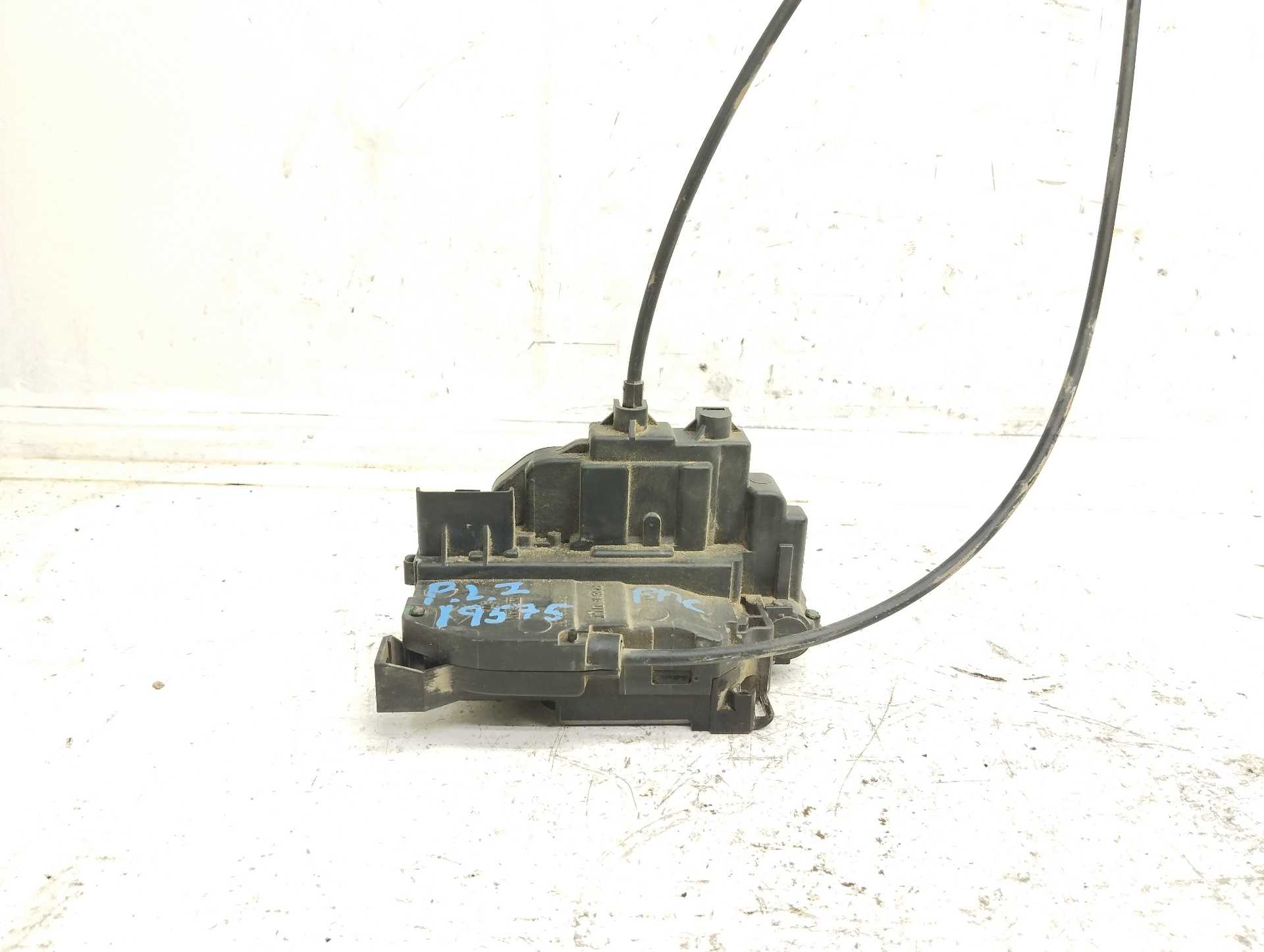 Recambio de cerradura puerta lateral izquierda para renault kangoo expression referencia OEM IAM  8200542366 
