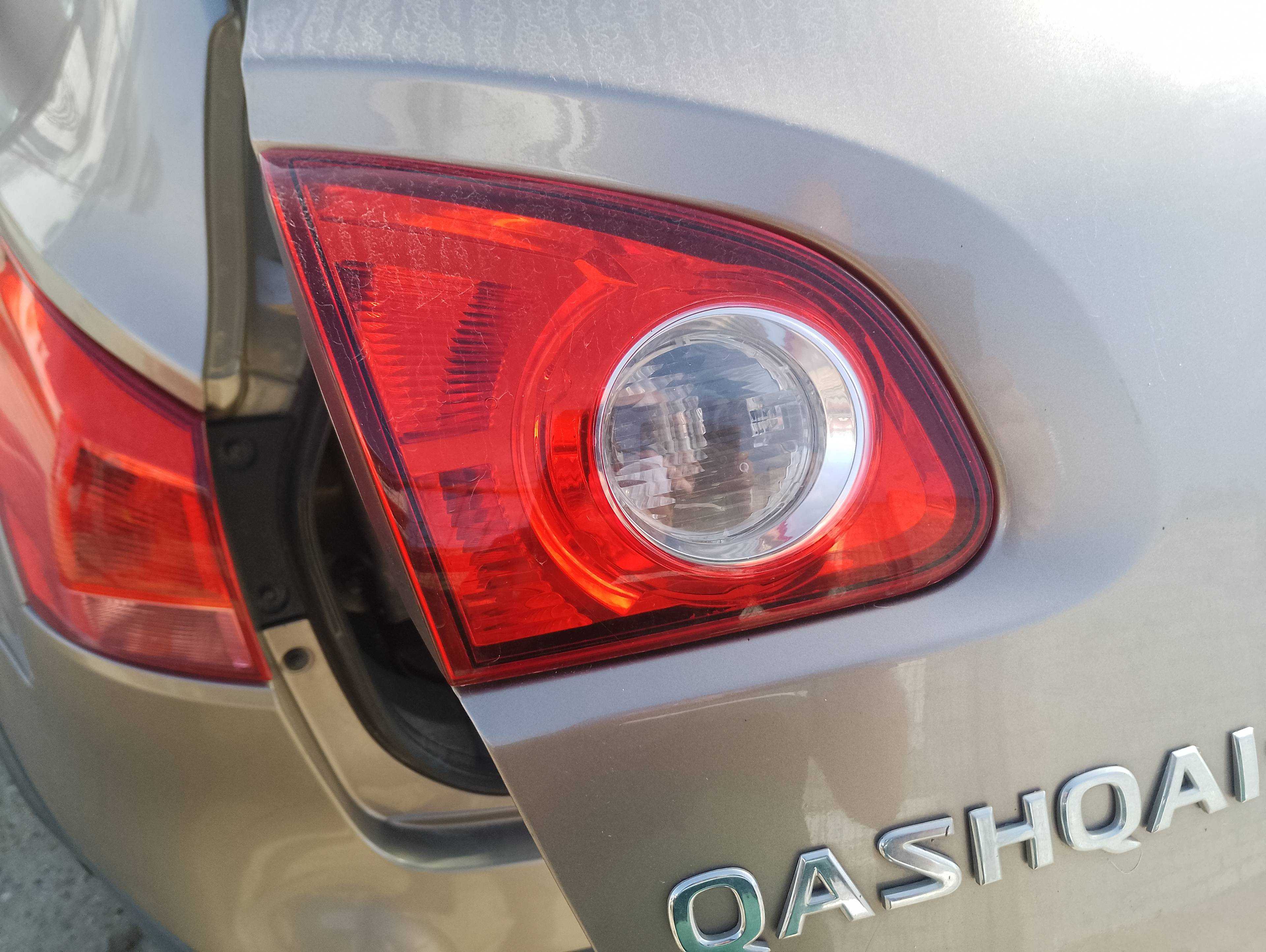 Recambio de piloto porton trasero izquierdo para nissan qashqai+2 (jj10) acenta referencia OEM IAM 26559JD80A  