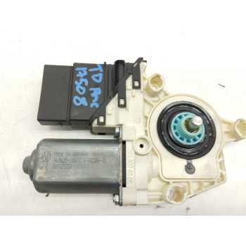 MOTOR ELEVALUNAS TRASERO DERECHO 5N0959704 