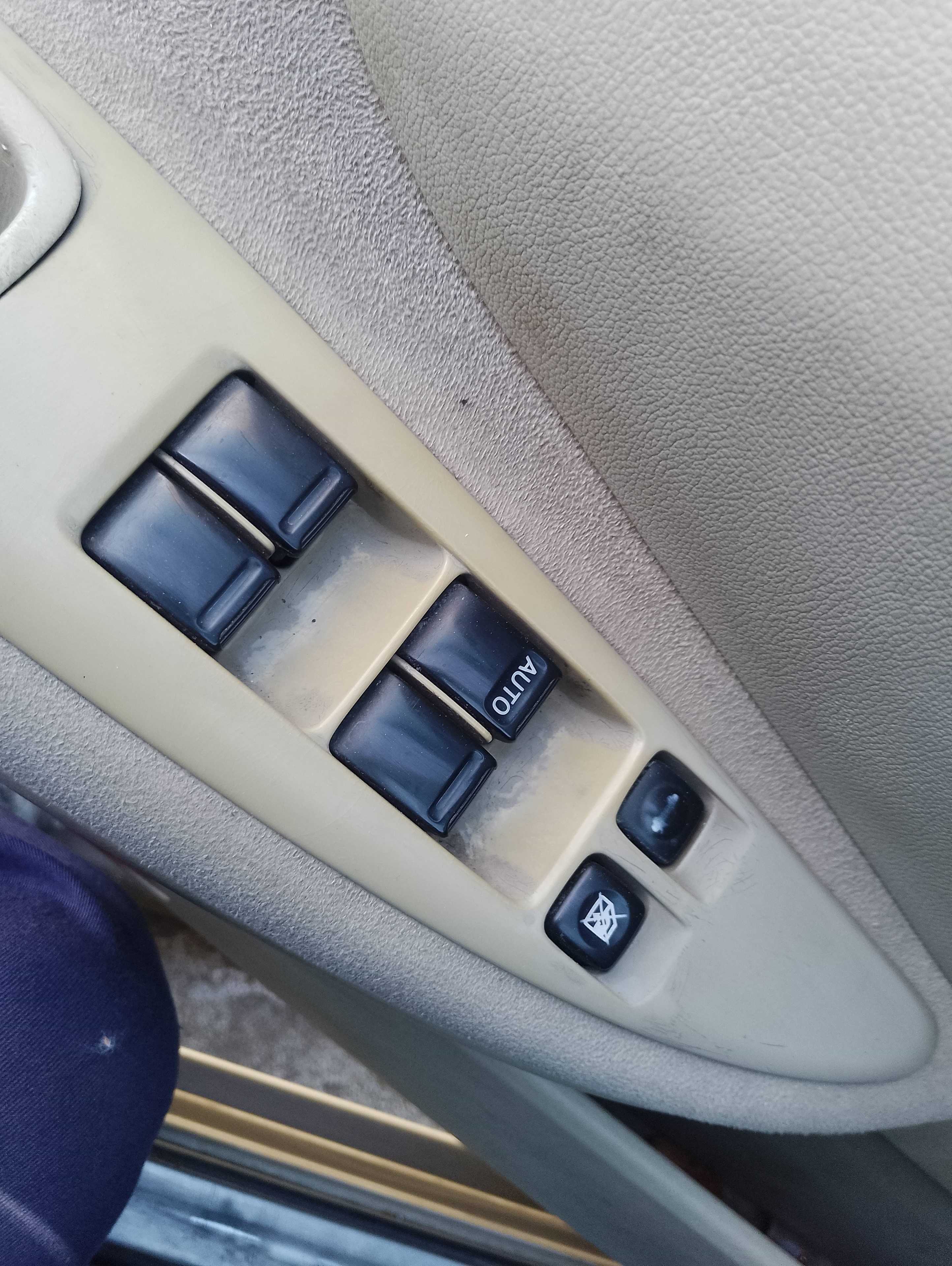 Recambio de mando elevalunas delantero izquierdo para nissan primera berlina (p12) acenta referencia OEM IAM   