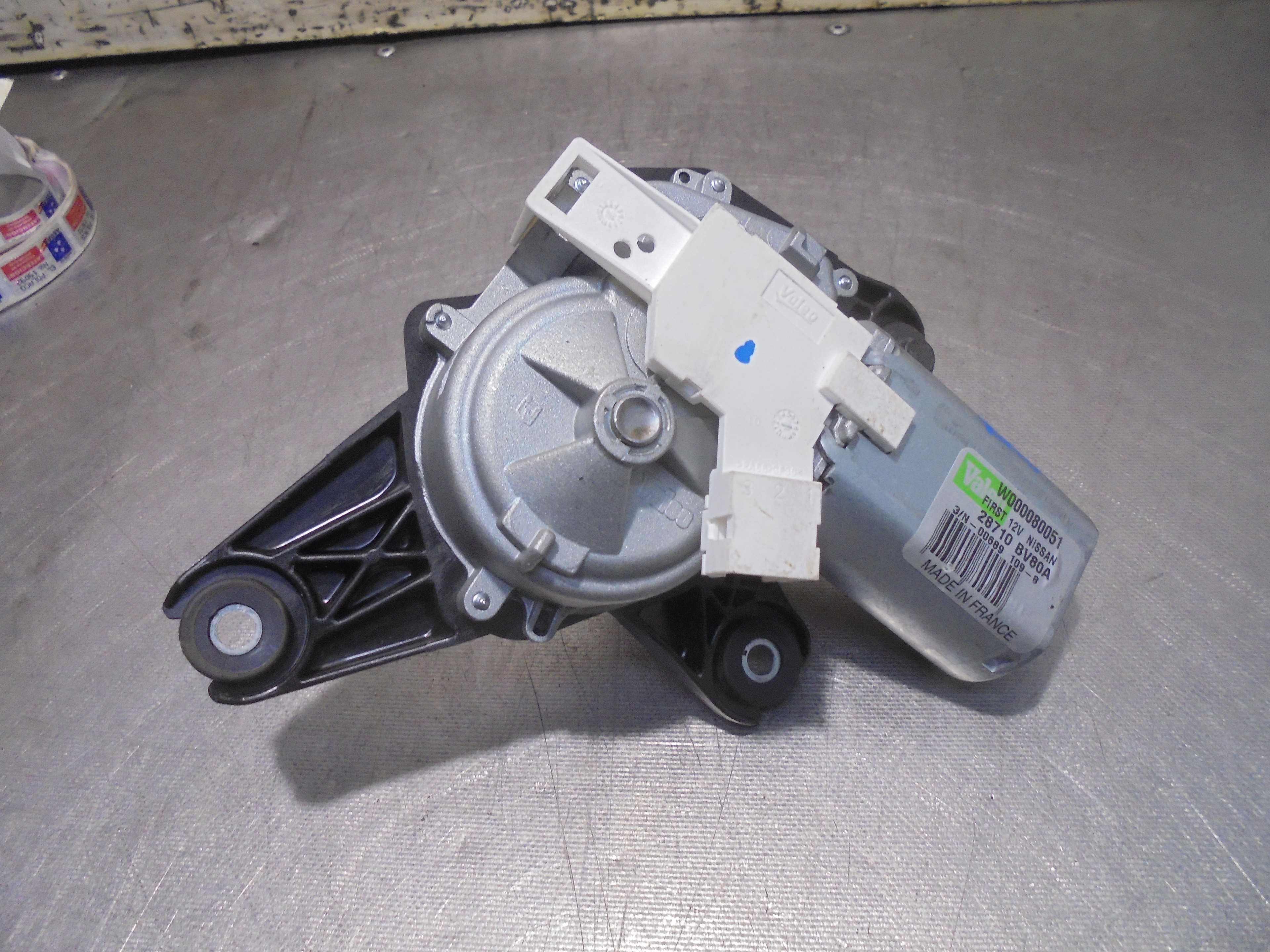 Recambio de motor limpia trasero para nissan juke (f15) acenta referencia OEM IAM 28710BV80A  