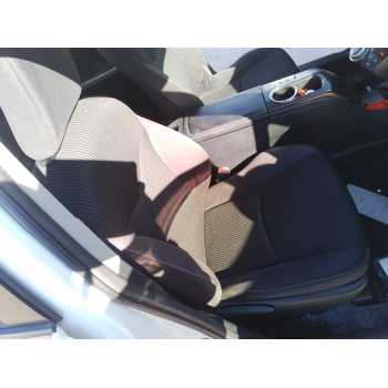 Recambio de asiento delantero derecho para toyota prius+ advance referencia OEM IAM   