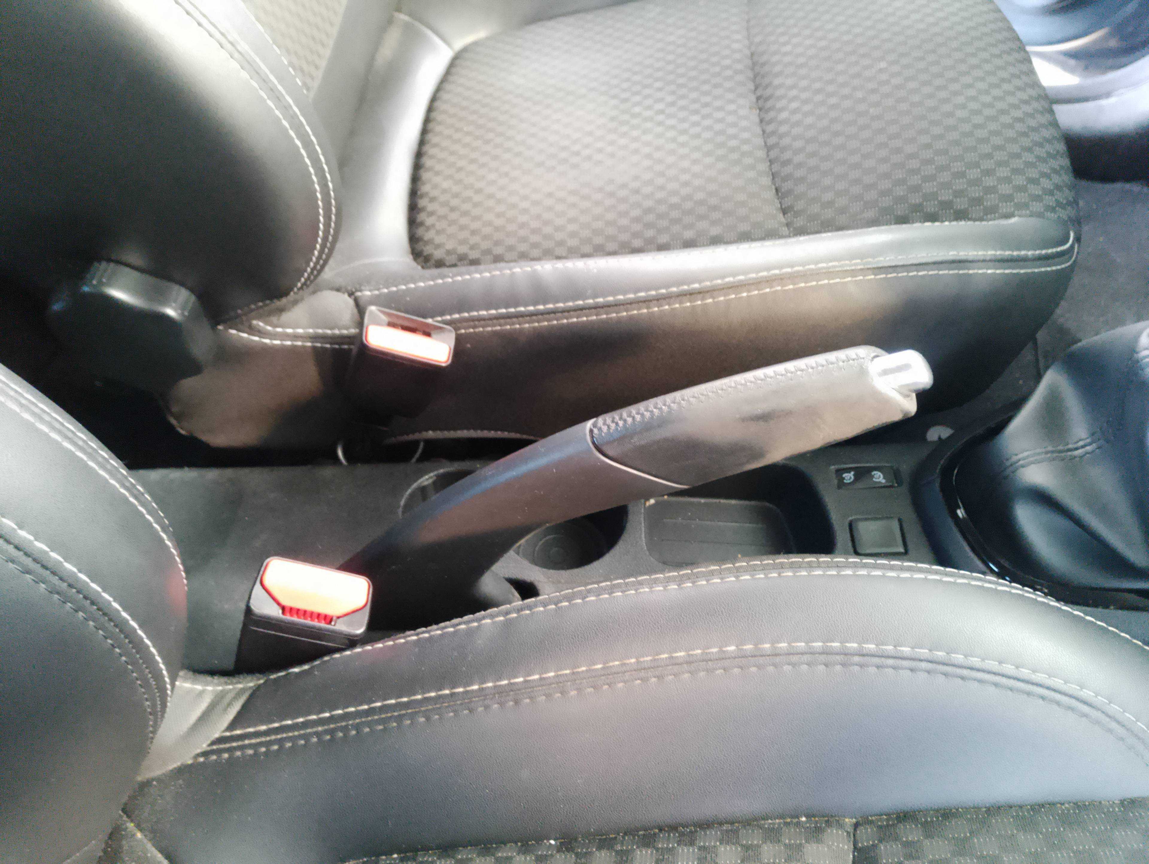 Recambio de palanca freno para renault clio iv 1.0 tce referencia OEM IAM   