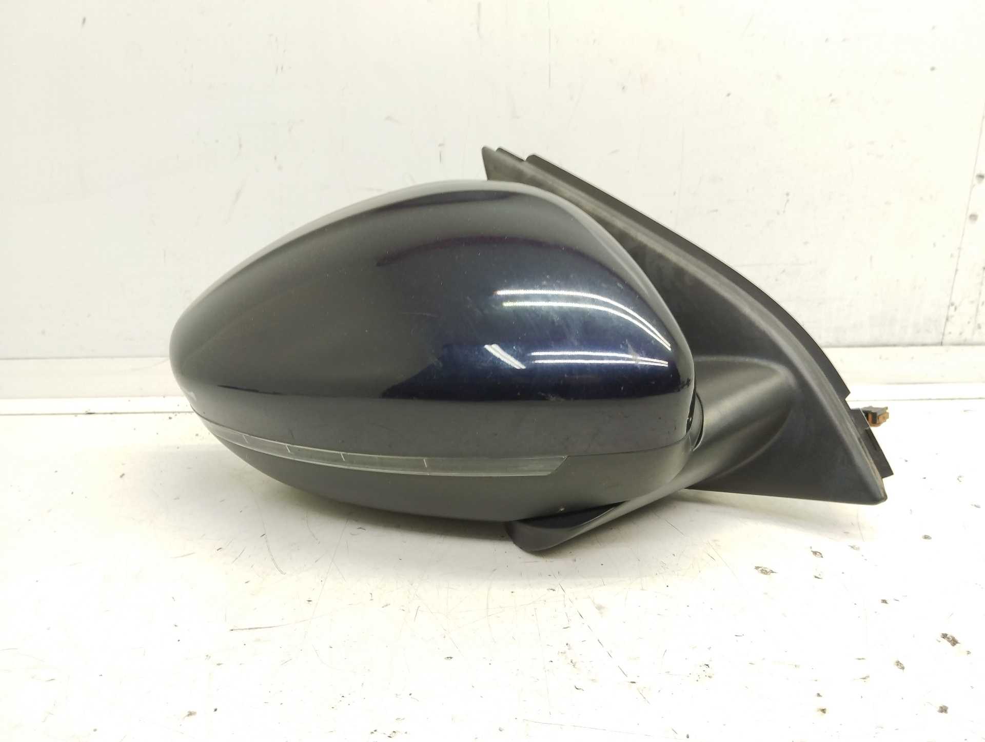 Recambio de retrovisor derecho para peugeot 308 active referencia OEM IAM 96778302XT  