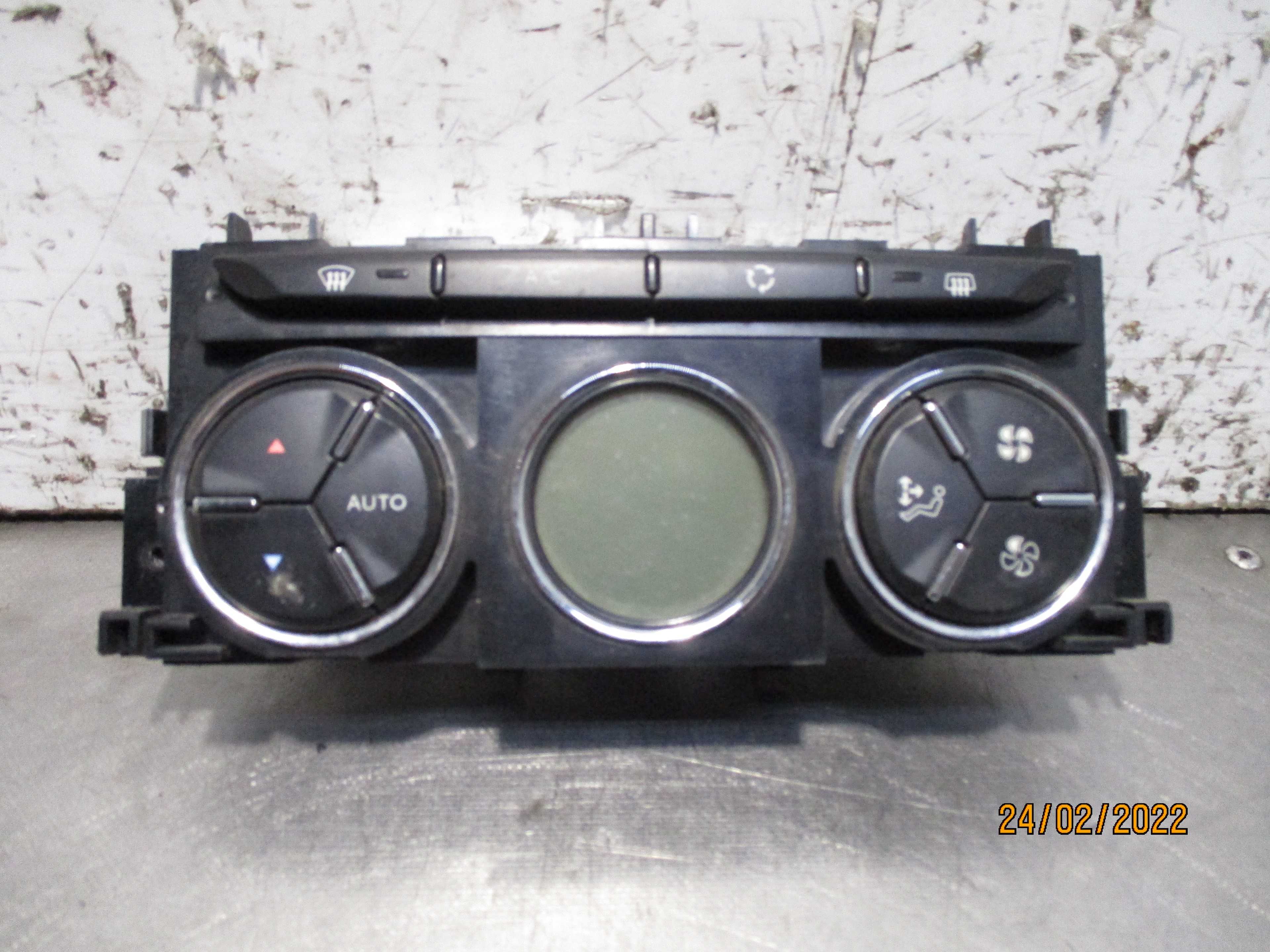 Recambio de mando climatizador para citroën c3 collection referencia OEM IAM 96753994XT X8038005 H0E2C