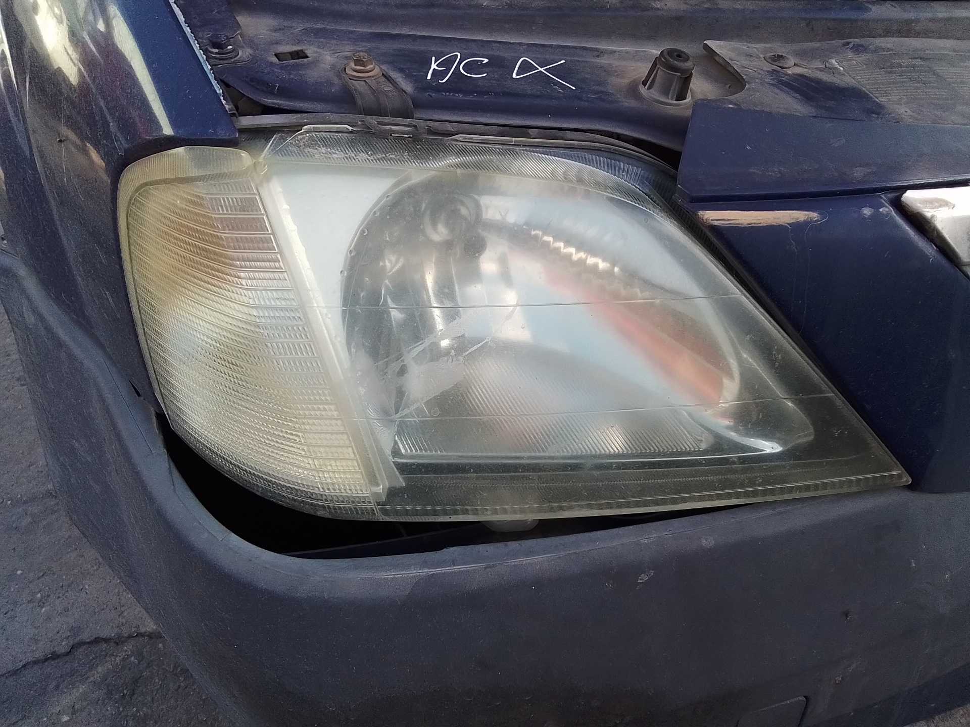 Recambio de faro derecho para dacia logan 1.5 dci diesel cat referencia OEM IAM   