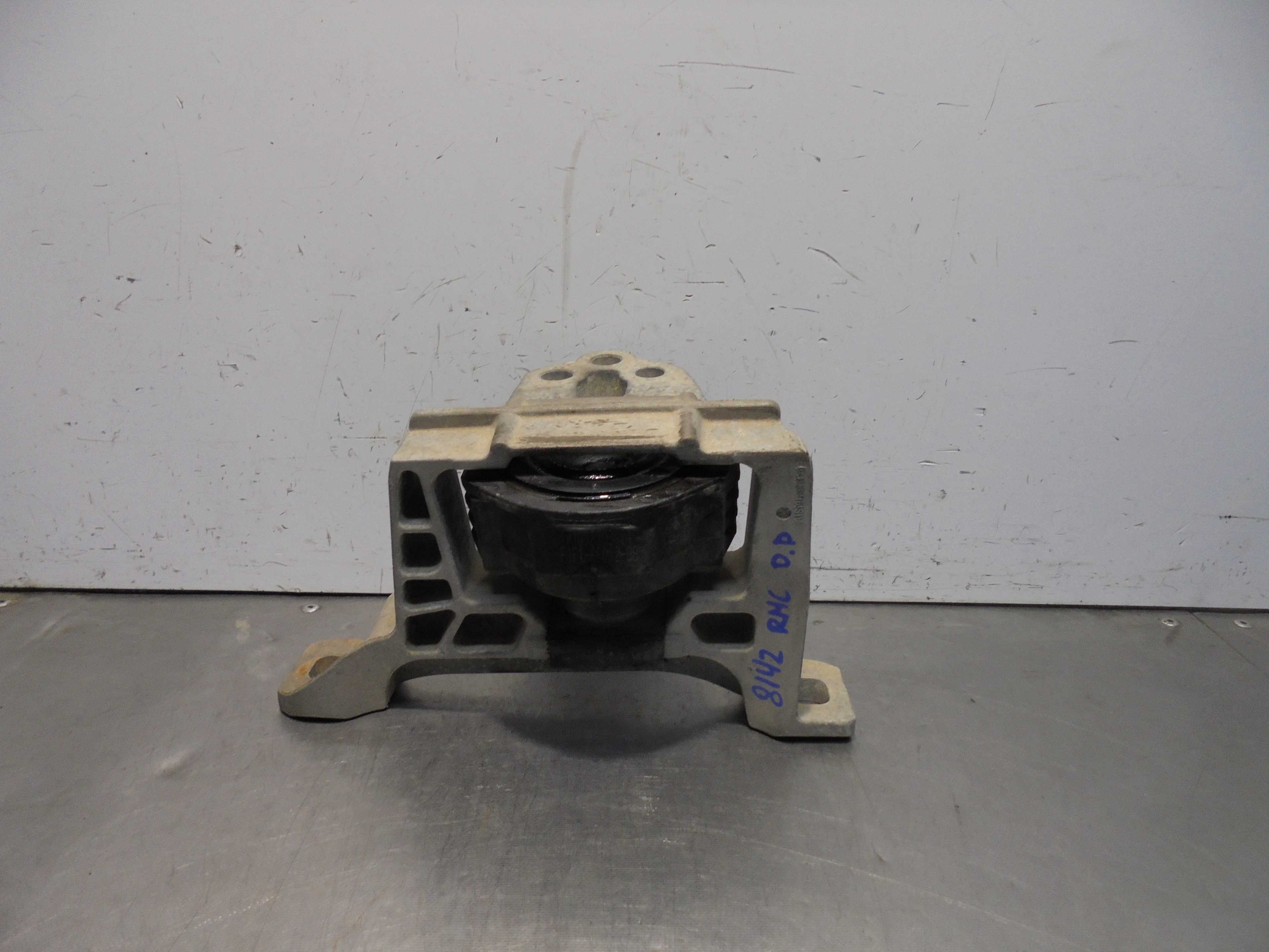 Recambio de soporte motor derecho para ford transit connect 1.5 tdci cat referencia OEM IAM F1F16F012BB  