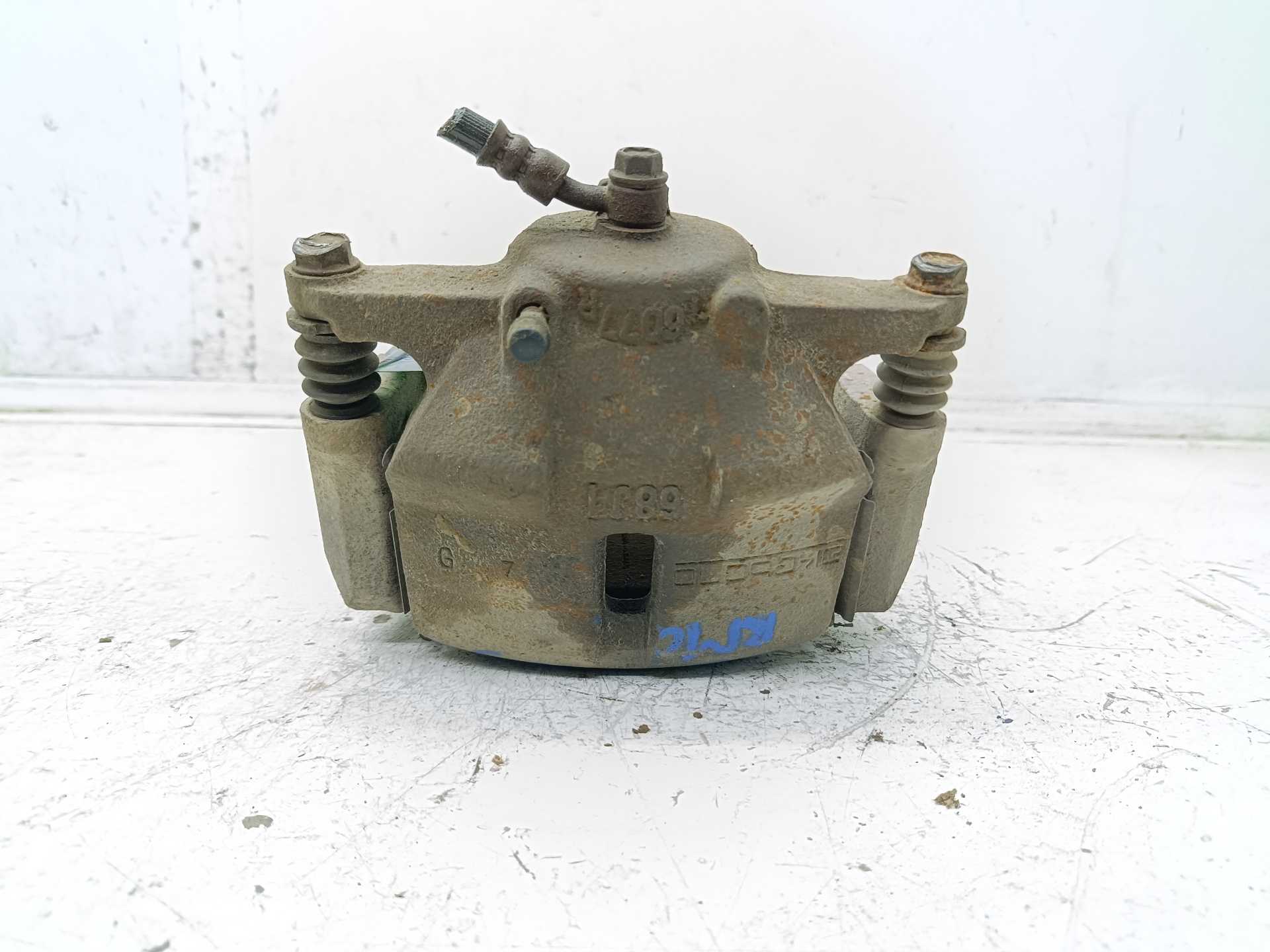 Recambio de pinza de freno delantera derecha para nissan x-trail (t32) 360 referencia OEM IAM 410014BA0C  