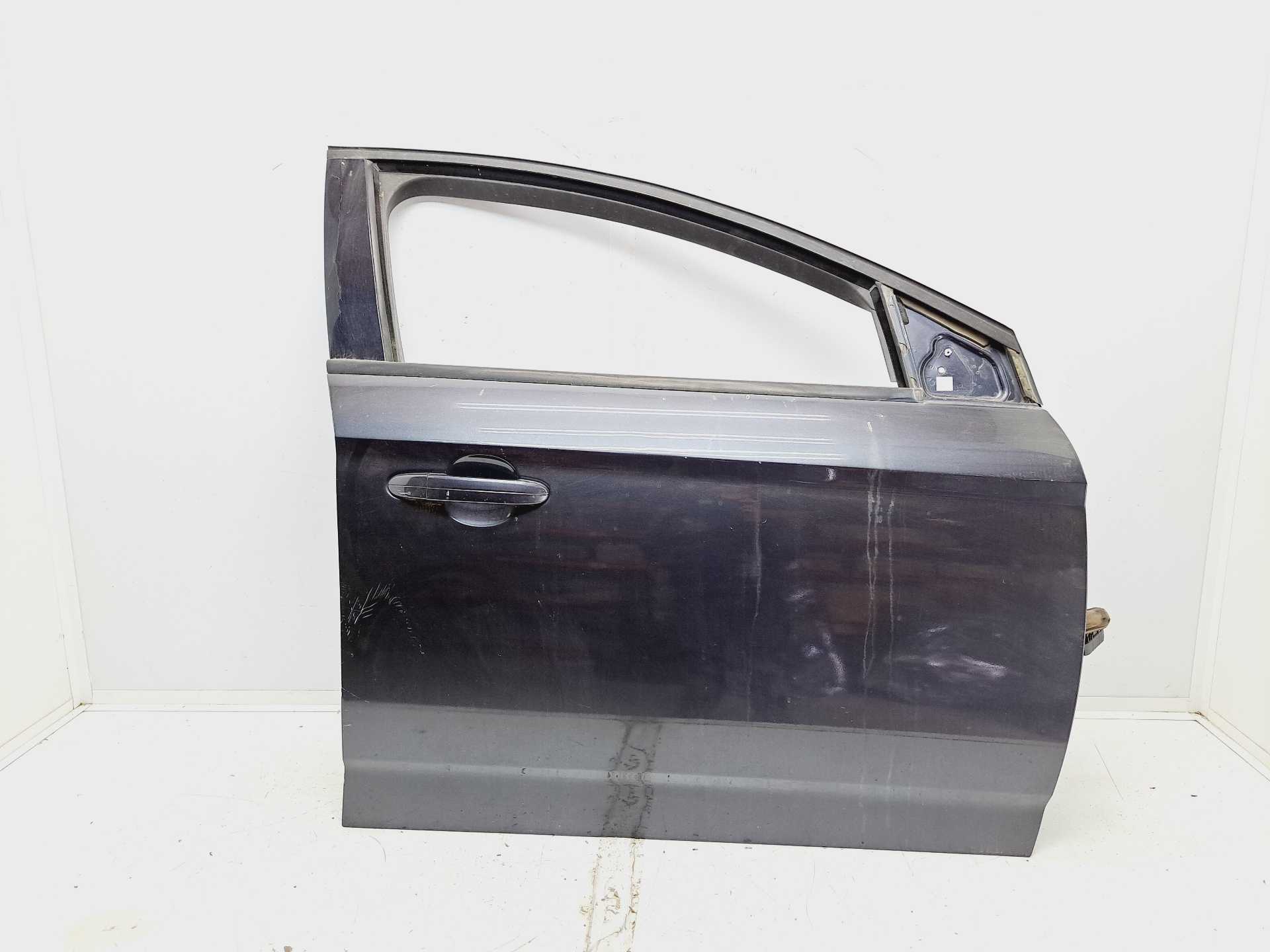 Recambio de puerta delantera derecha para ford mondeo ber. (ca2) 1.8 tdci cat referencia OEM IAM  96659604 