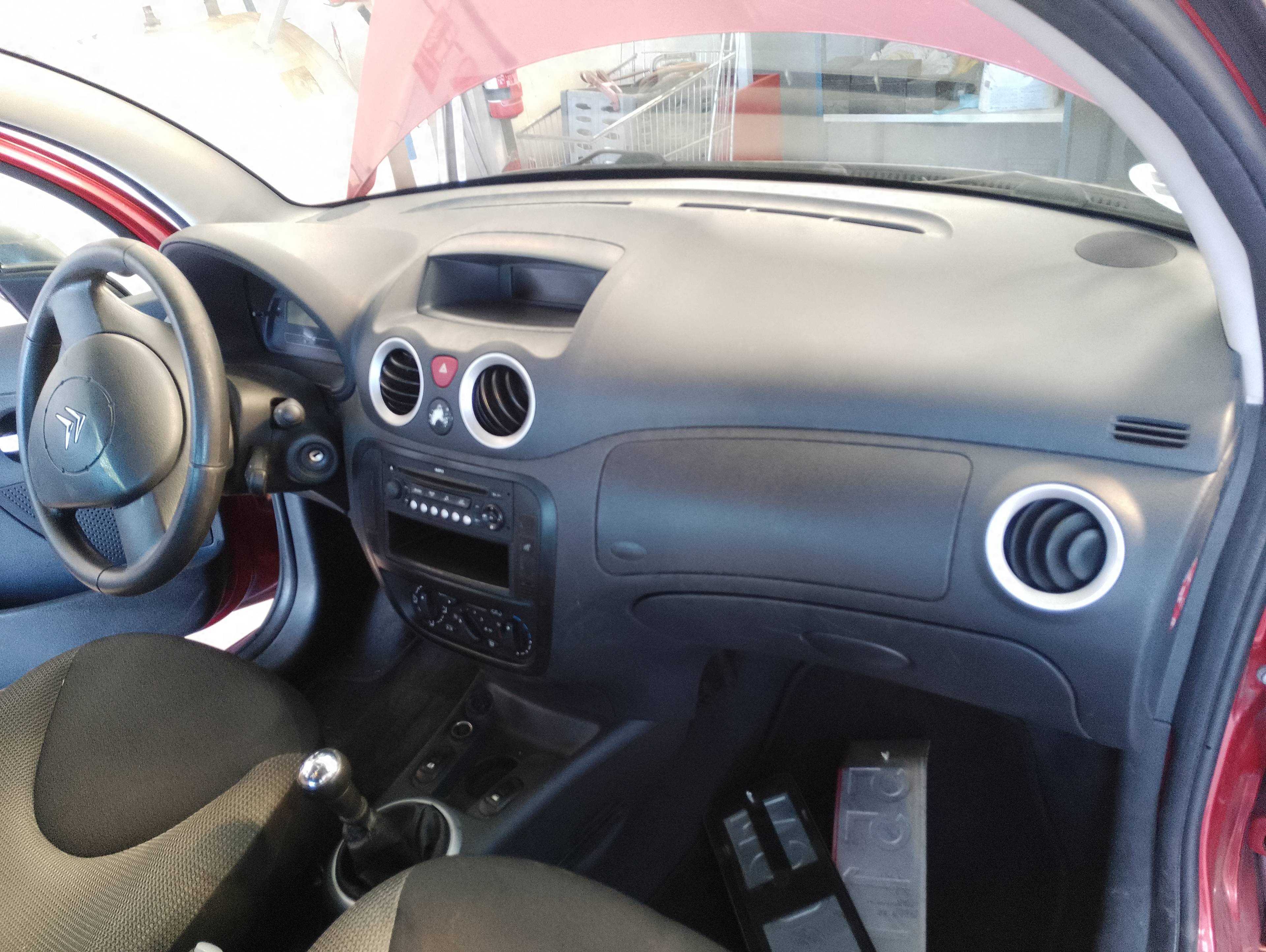 Recambio de salpicadero para citroën c3 1.1 audace referencia OEM IAM   