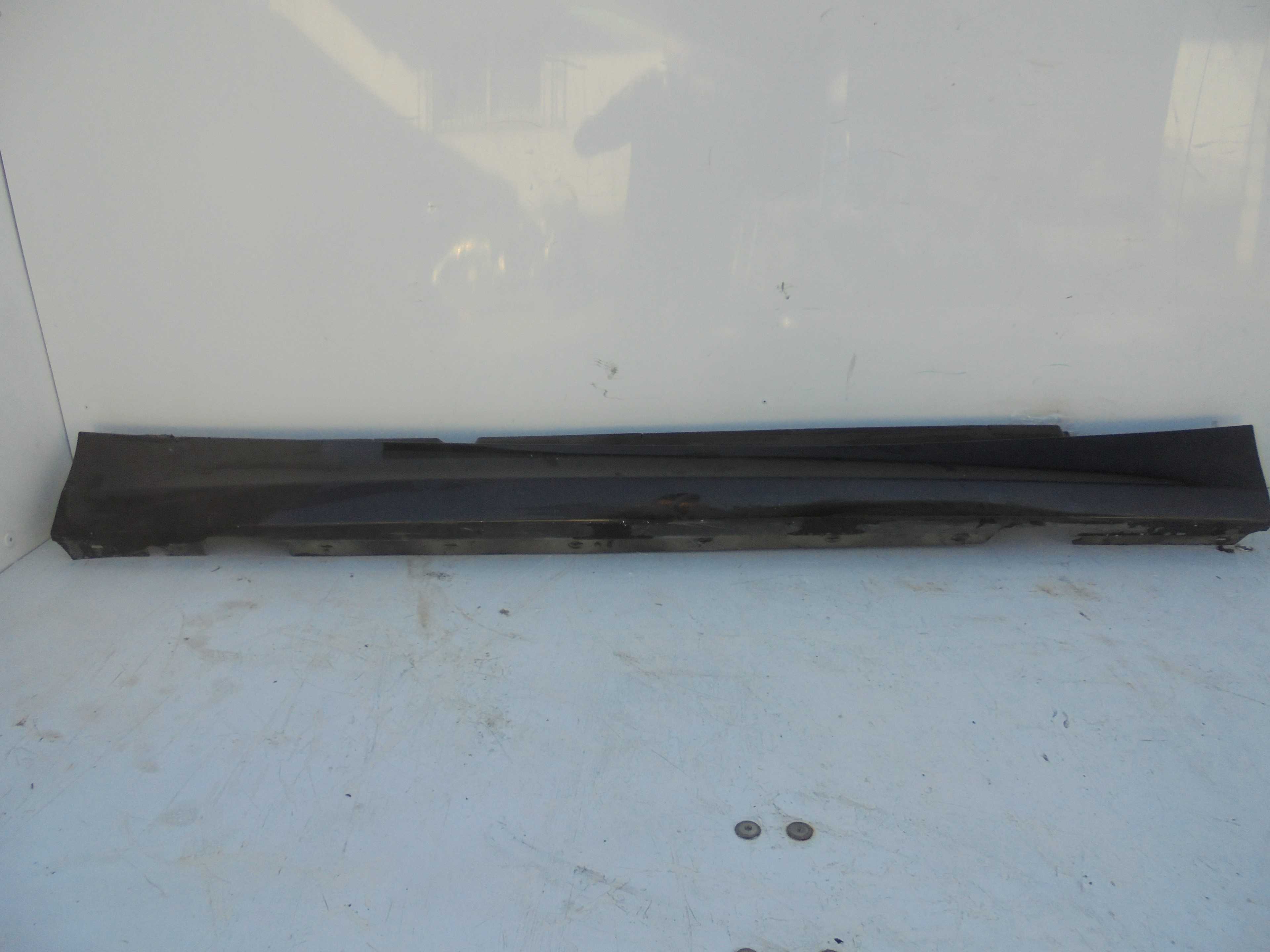 Recambio de faldon lateral para bmw serie 1 berlina (e81/e87) 2.0 16v referencia OEM IAM   