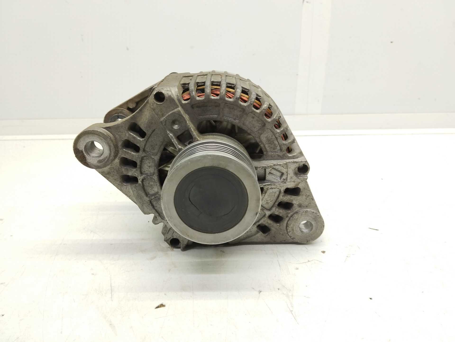 Recambio de alternador para fiat punto berlina (188) 1.9 jtd cat referencia OEM IAM 113943  