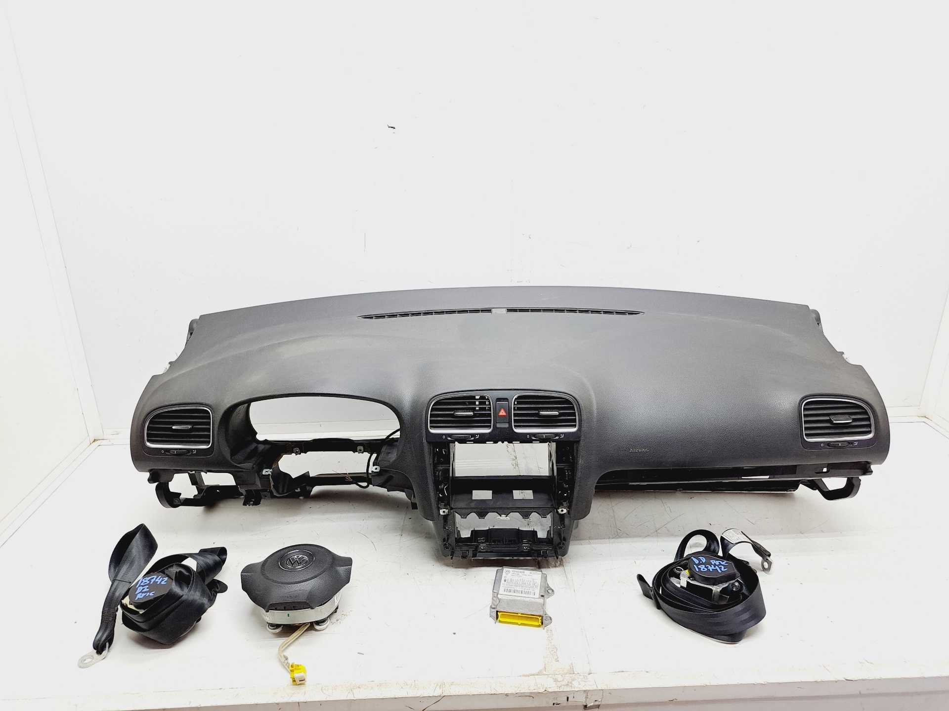 Recambio de kit airbag para volkswagen golf vi (5k1) referencia OEM IAM 5C0959655B 1K4857705BG 1T0880201K