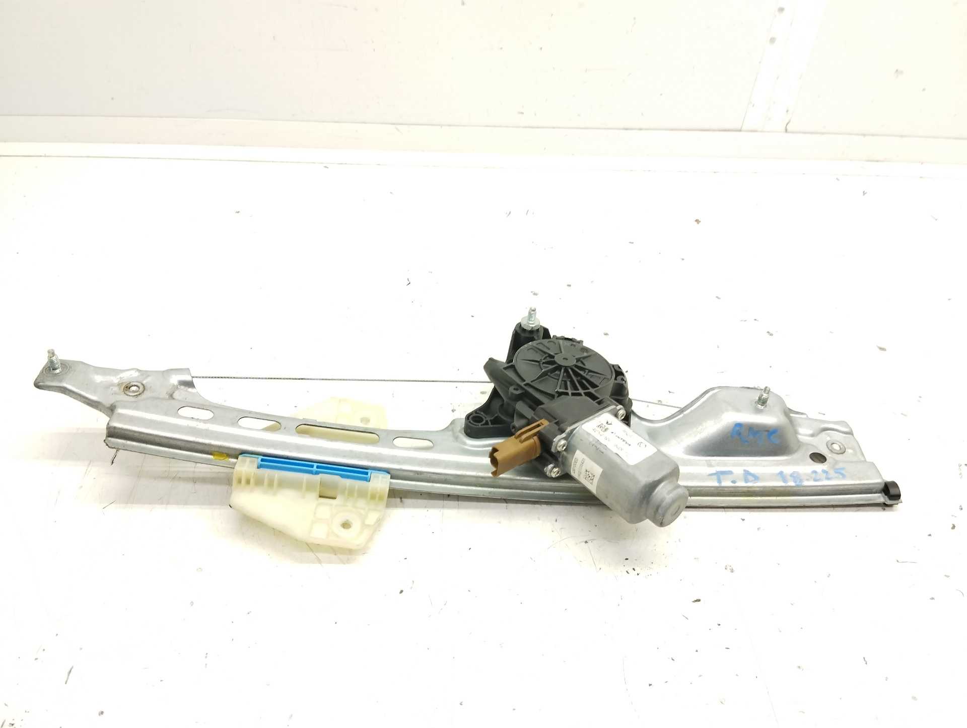 Recambio de elevalunas trasero derecho para renault talisman grandtour intens referencia OEM IAM 402765E 827200125R 