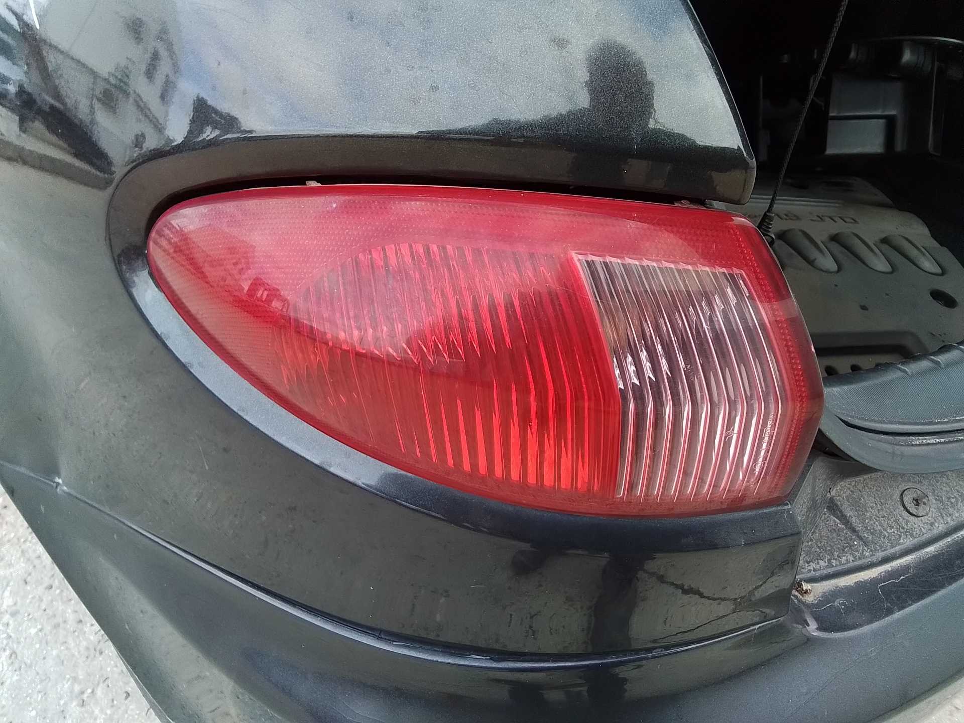 Recambio de piloto trasero izquierdo para alfa romeo 147 (190) 1.9 jtd cat referencia OEM IAM   