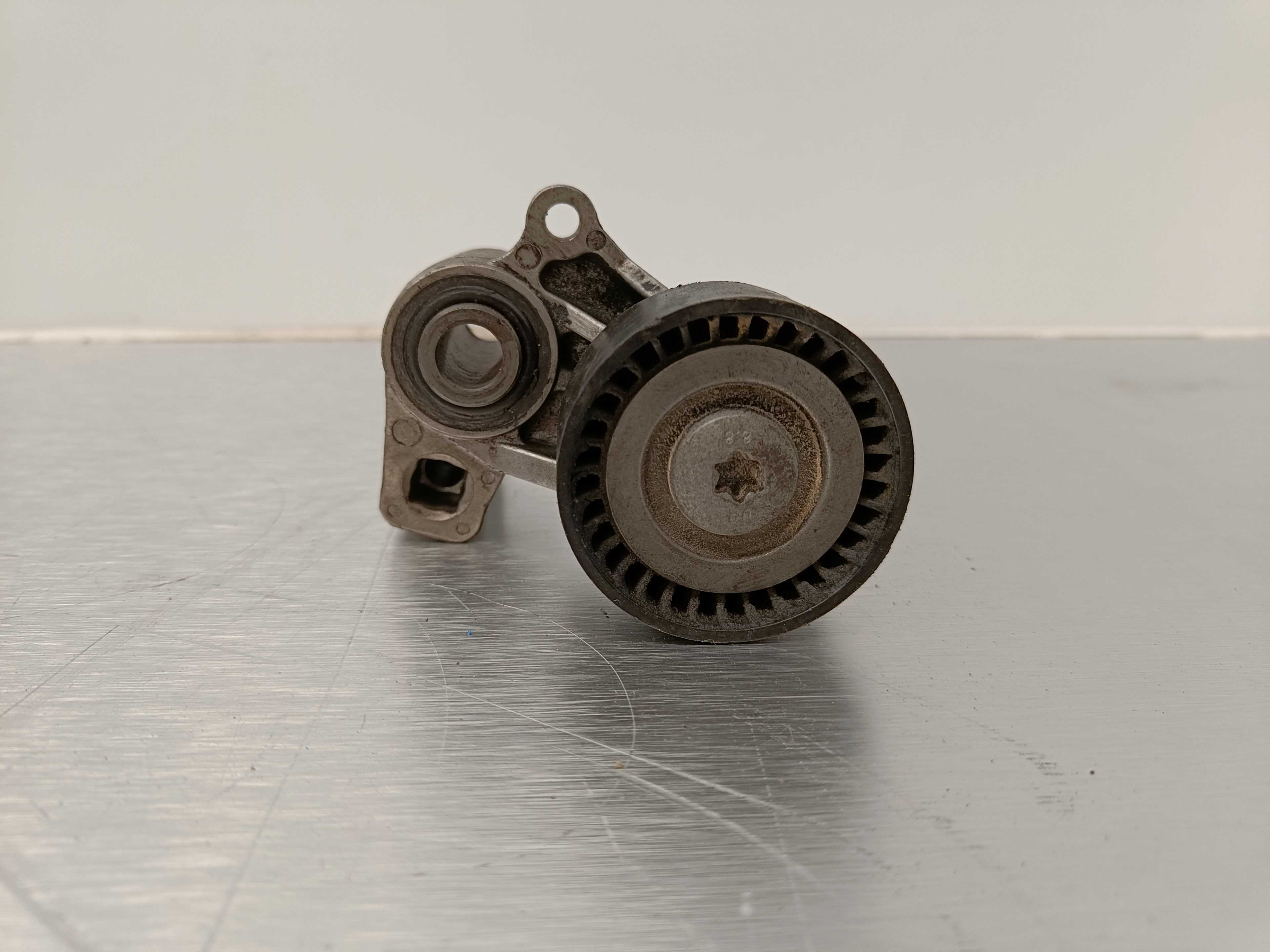 Recambio de tensor correa auxiliar para citroën berlingo 1.9 diesel referencia OEM IAM   