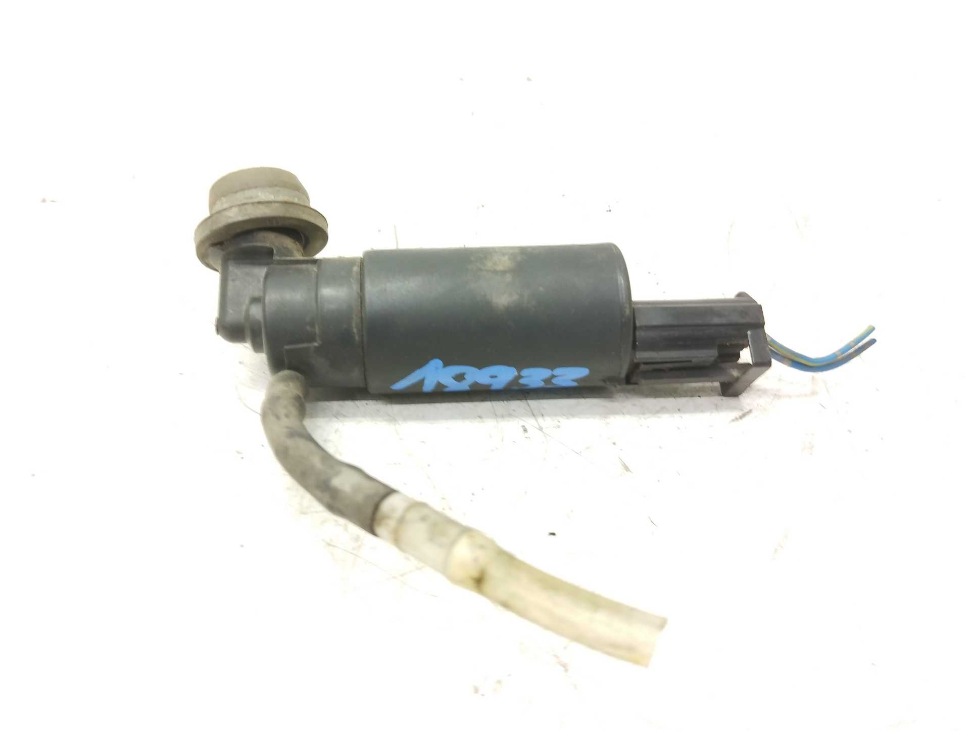 Recambio de bomba limpia para toyota corolla (e12) 1.4 d-4d terra sedán referencia OEM IAM   