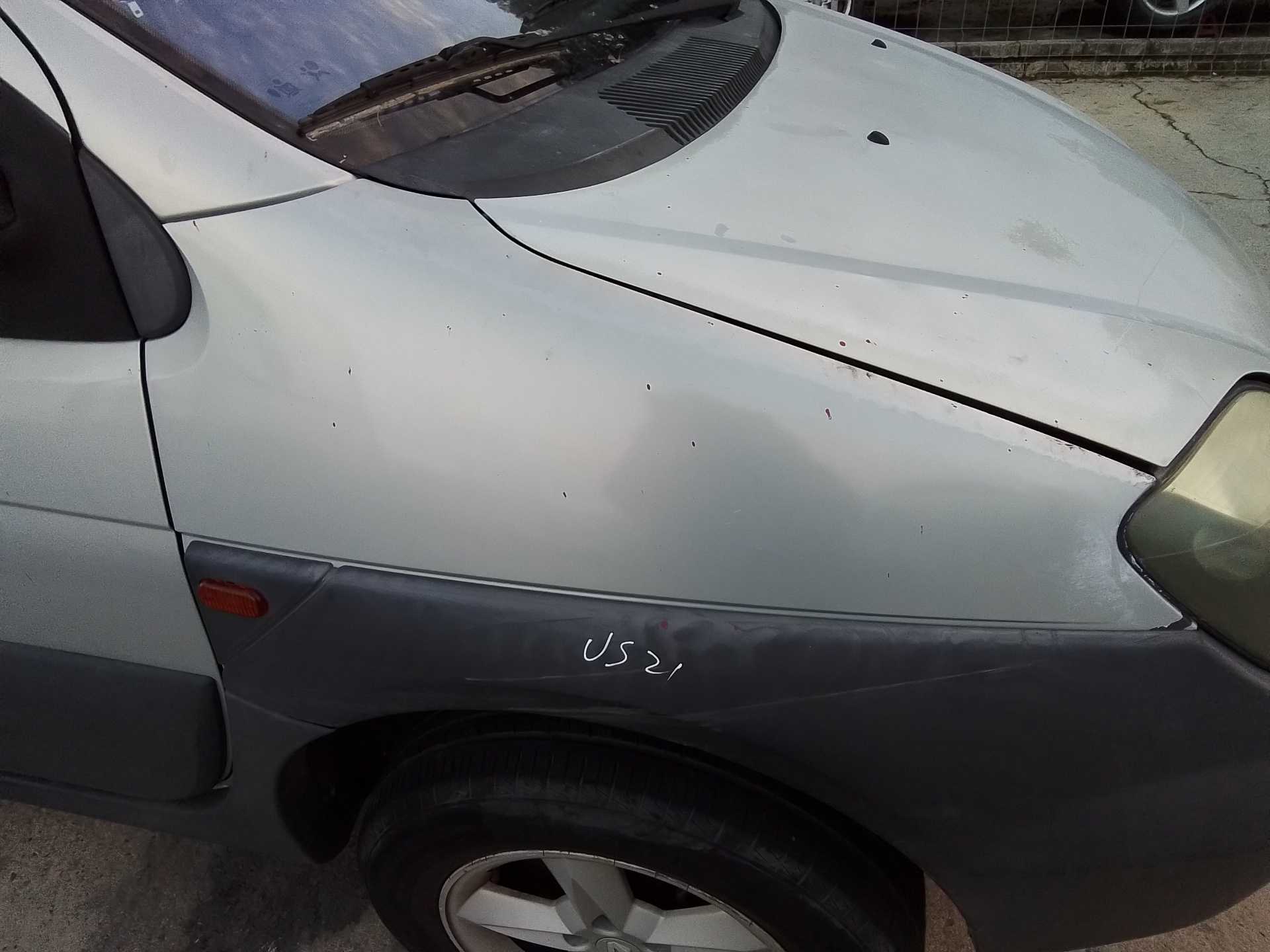 Recambio de aleta delantera derecha para renault scenic (ja..) 1.9 dci authentique referencia OEM IAM   
