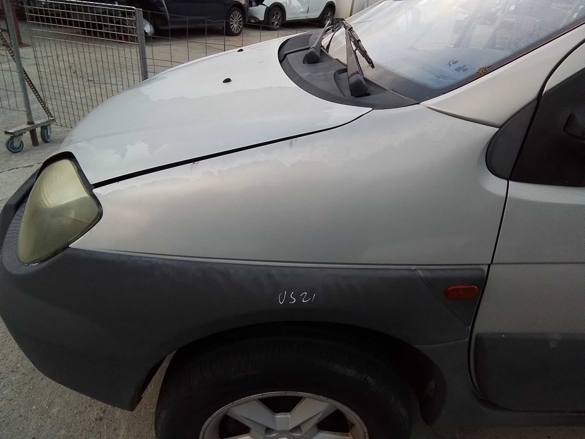 Recambio de aleta delantera izquierda para renault scenic (ja..) 1.9 dci authentique referencia OEM IAM   