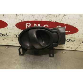 Recambio de maneta interior delantera derecha para nissan note acenta referencia OEM IAM 806701HA0A  