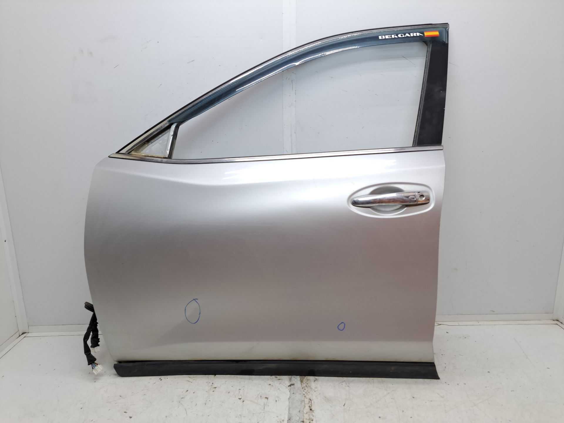 Recambio de puerta delantera izquierda para nissan x-trail (t32) 360 referencia OEM IAM H010A4CBAA  