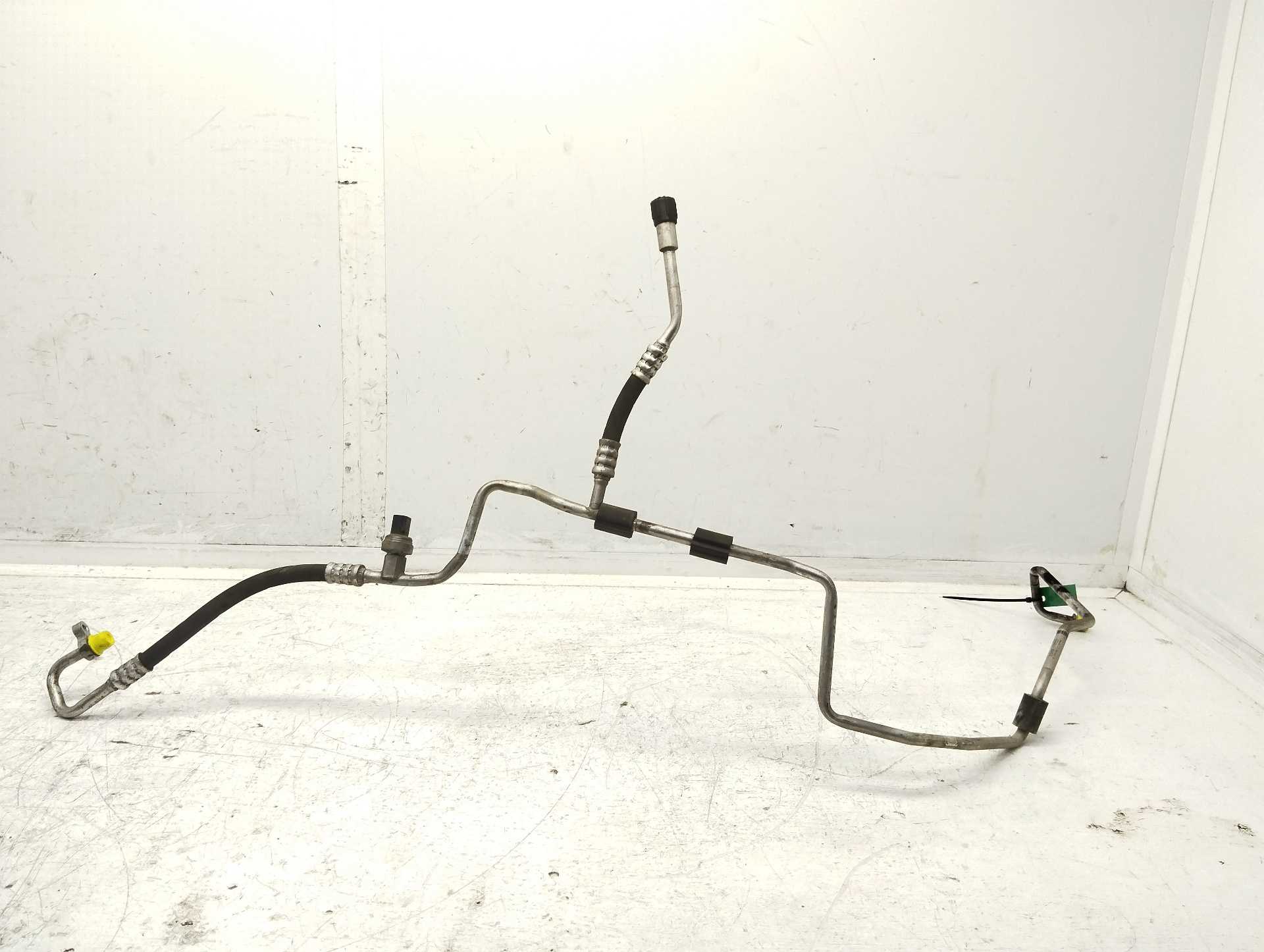 Recambio de tubos aire acondicionado para bmw mini countryman (r60) cooper d referencia OEM IAM 980651805  