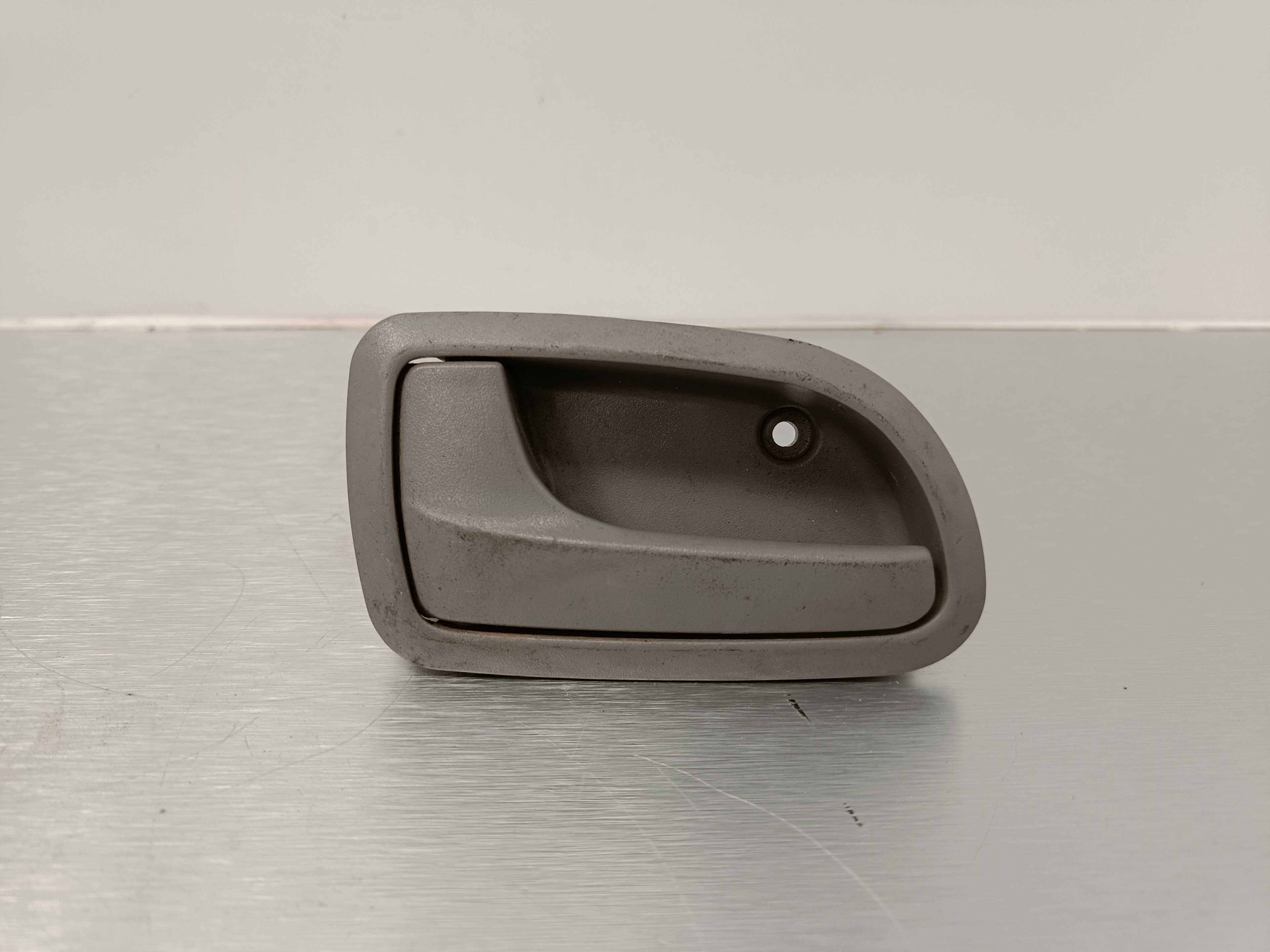 Recambio de maneta interior trasera izquierda para bmw serie 3 berlina (e90) 325i referencia OEM IAM   