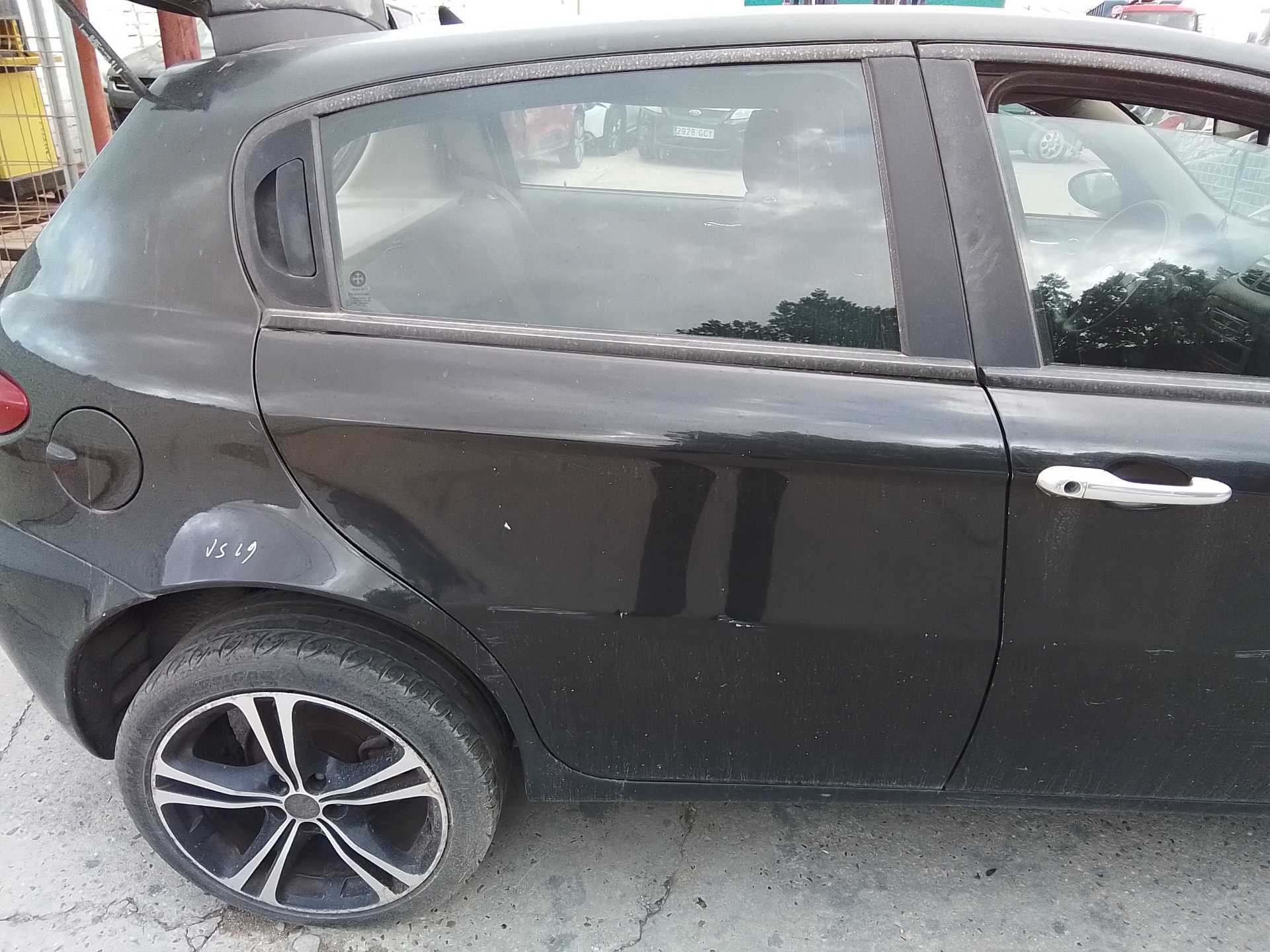 Recambio de puerta trasera derecha para alfa romeo 147 (190) 1.9 jtd cat referencia OEM IAM   