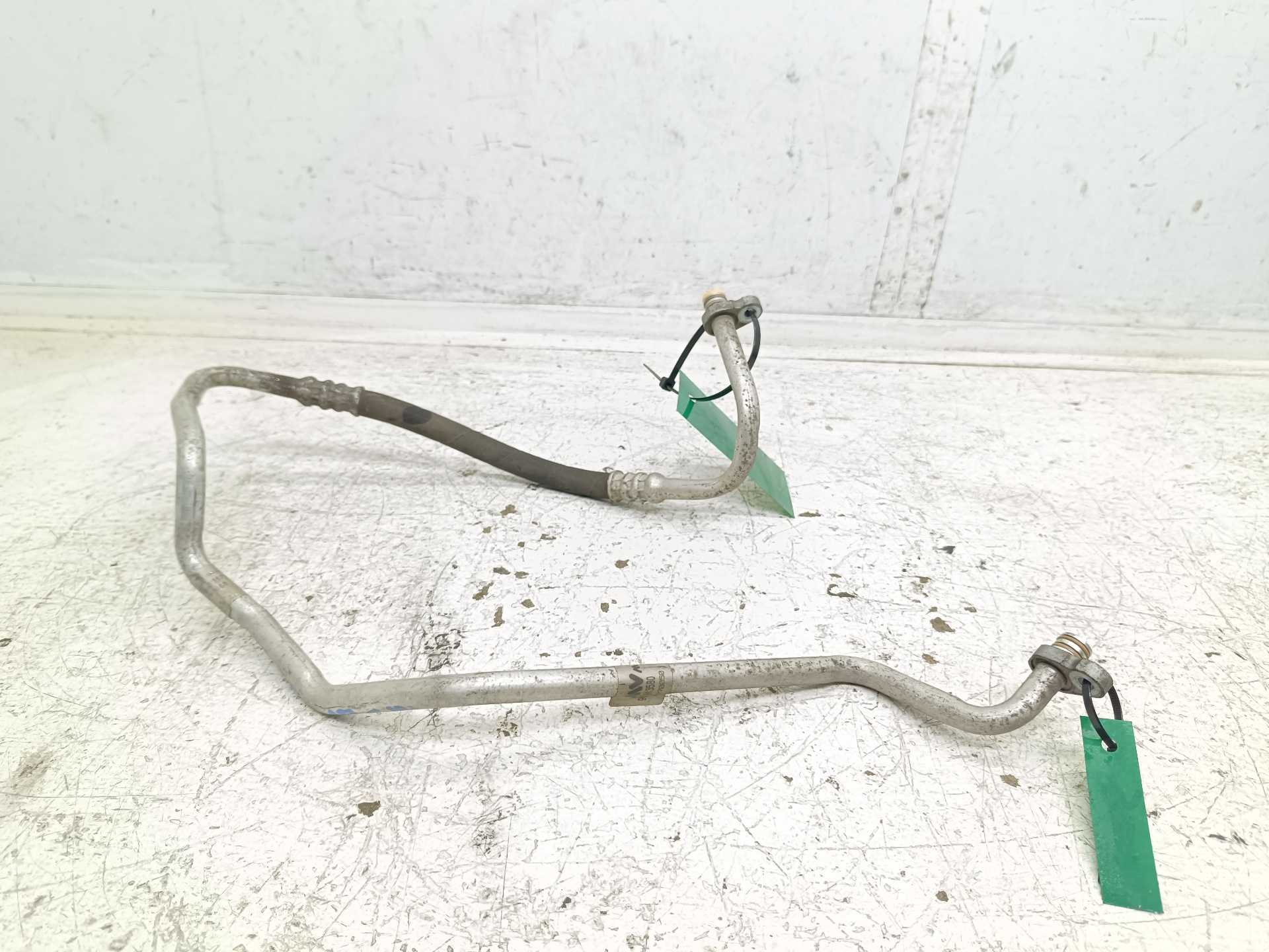 Recambio de tubos aire acondicionado para citroën c3 1.1 audace referencia OEM IAM 9681913580  