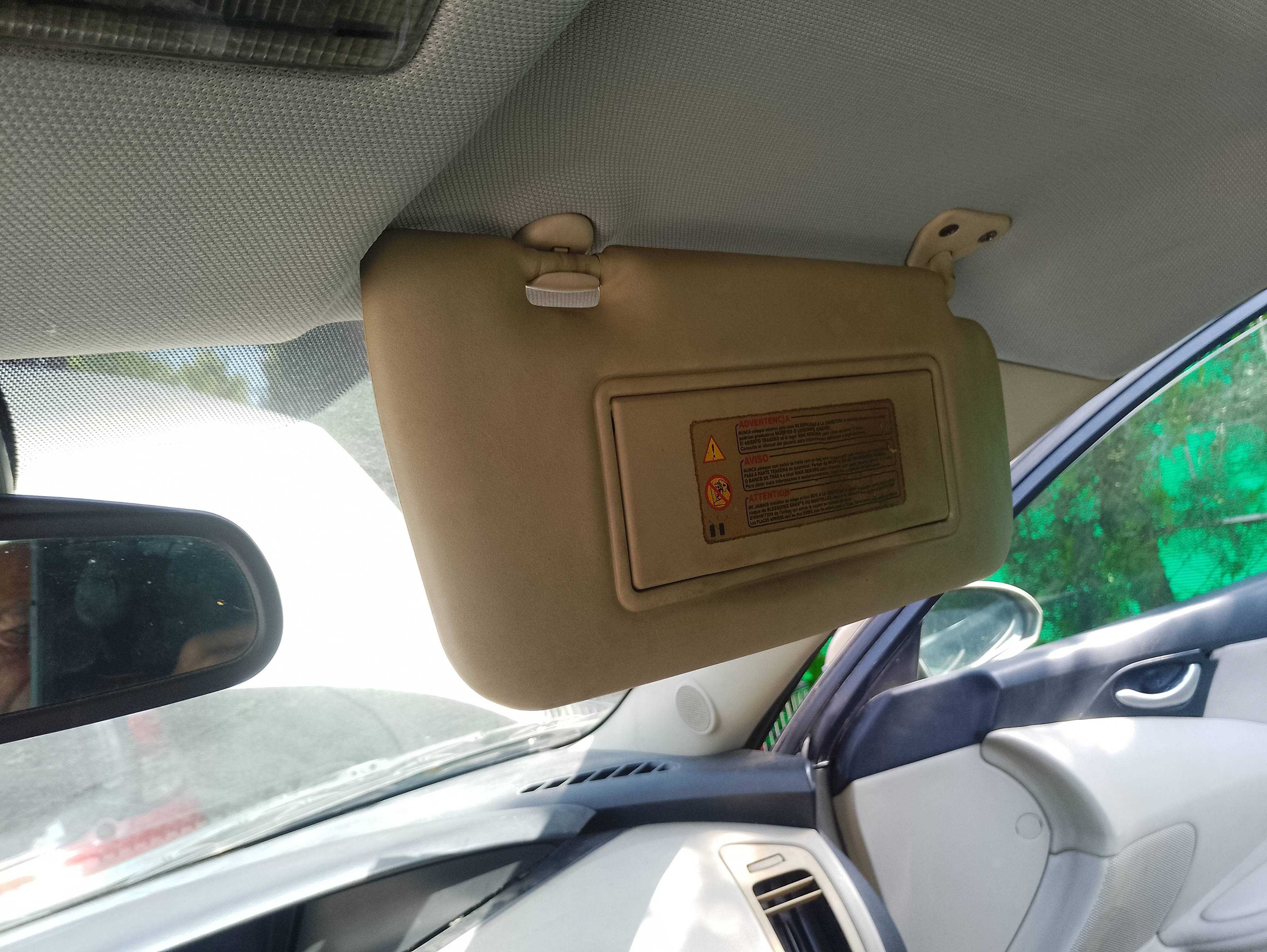 Recambio de parasol derecho para nissan primera berlina (p12) acenta referencia OEM IAM   