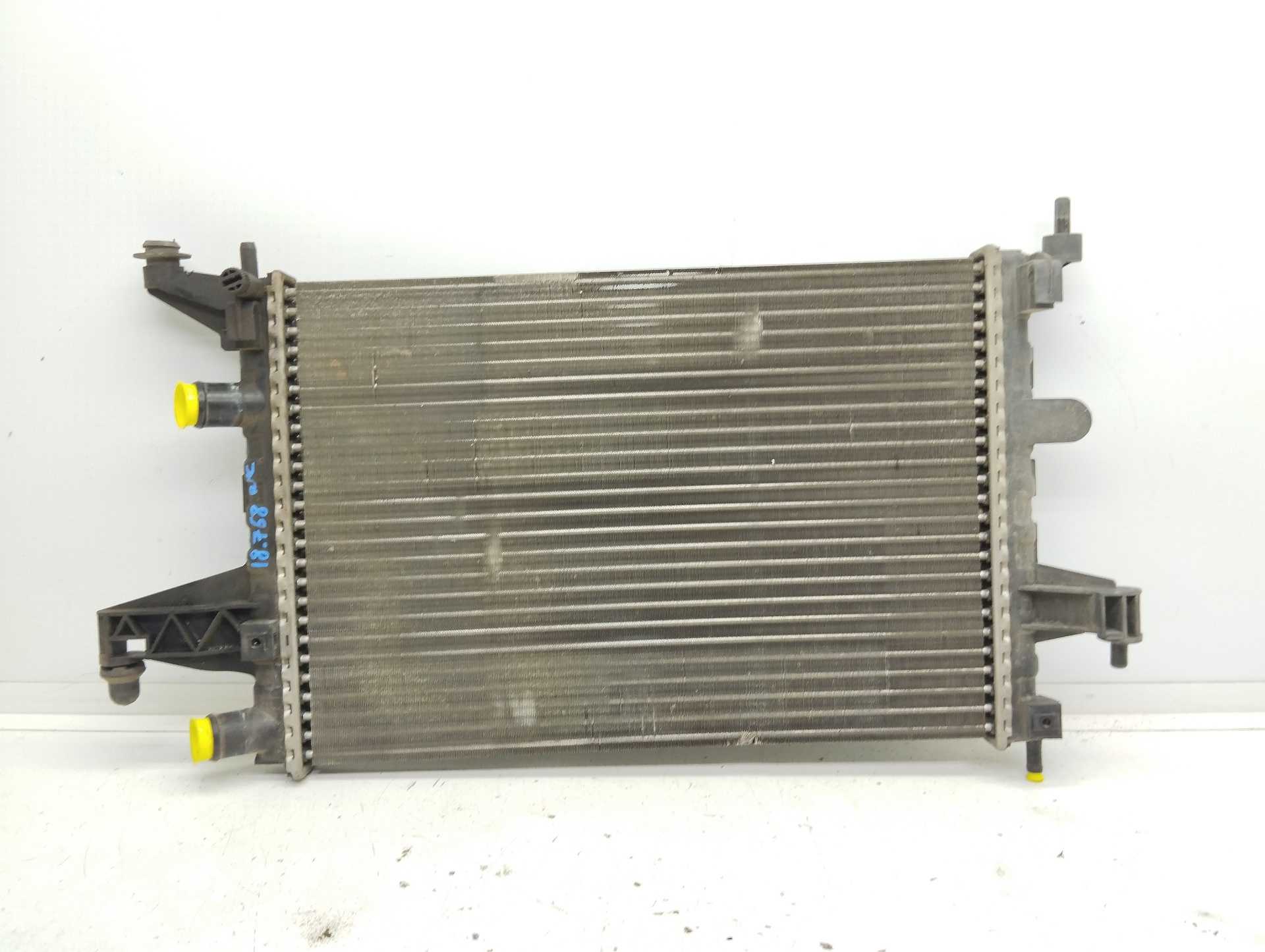 Recambio de radiador agua para opel corsa c club referencia OEM IAM 24445161 74063 