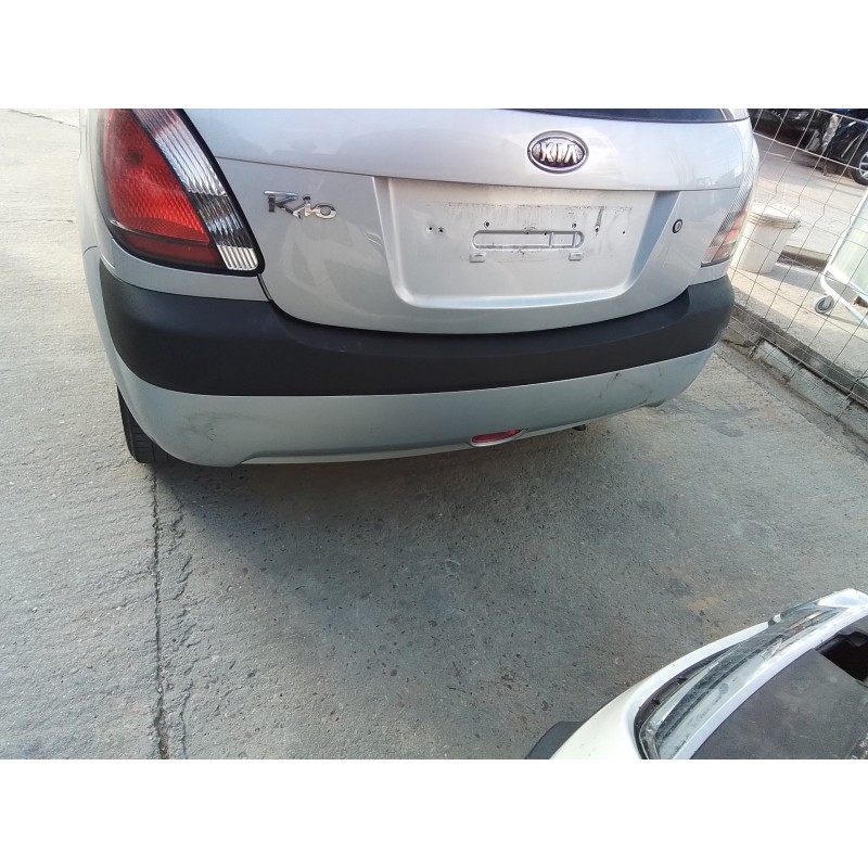 Recambio de paragolpes trasero para kia rio 1.4 cat referencia OEM IAM   
