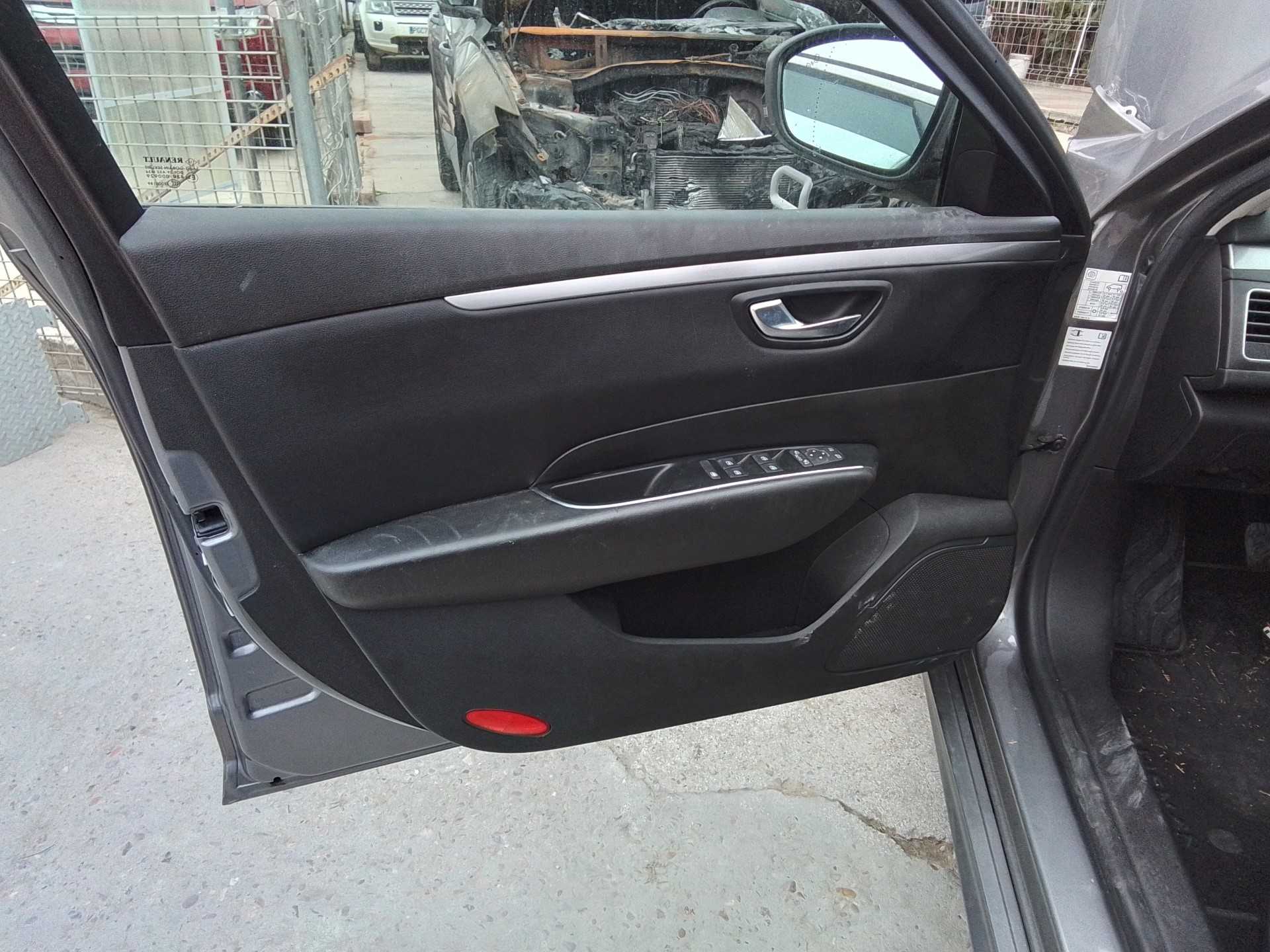 Recambio de guarnecido puerta delantera izquierda para renault talisman grandtour intens referencia OEM IAM 809015280R  