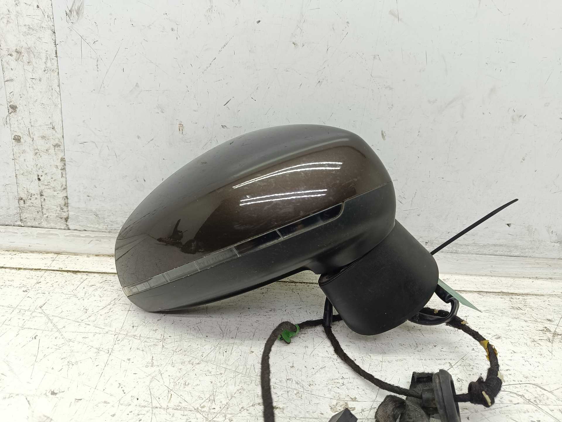 Recambio de retrovisor derecho para audi a1 (8x) ambition referencia OEM IAM 8T0959578 262055207B 