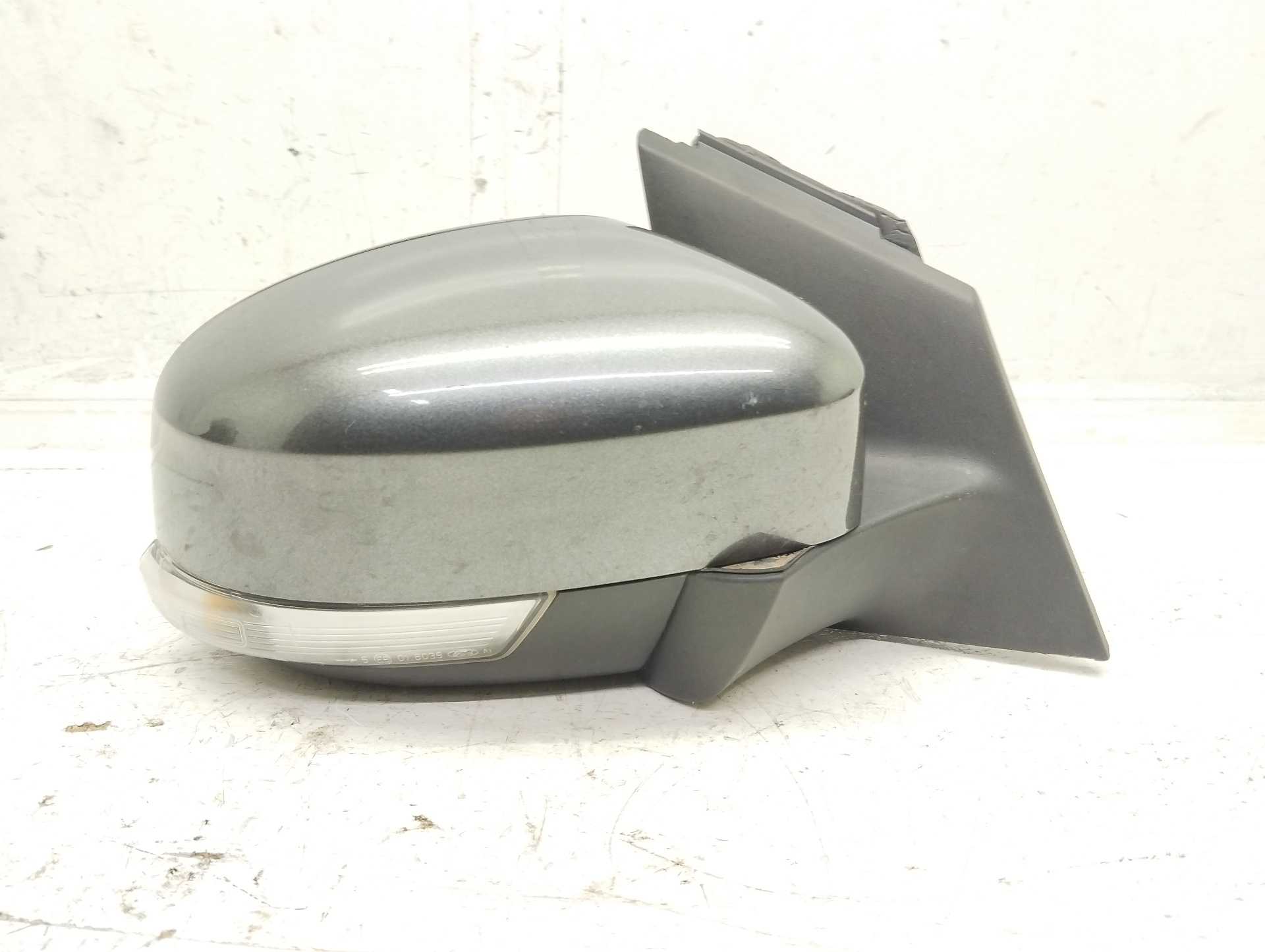 Recambio de retrovisor derecho para ford focus lim. (cb8) sport referencia OEM IAM 212876180  
