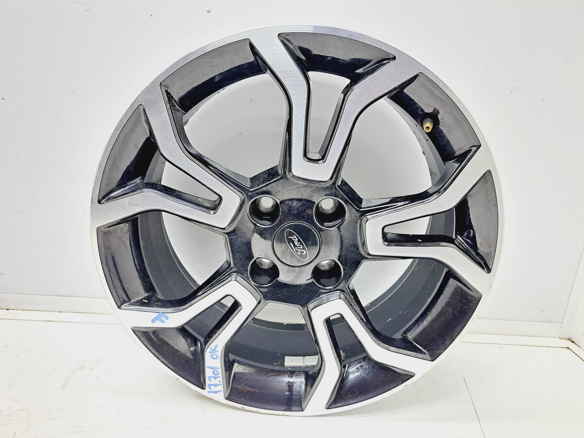 Recambio de llanta para ford ecosport (cr6) cool&connect referencia OEM IAM MN1J1007AA R17 