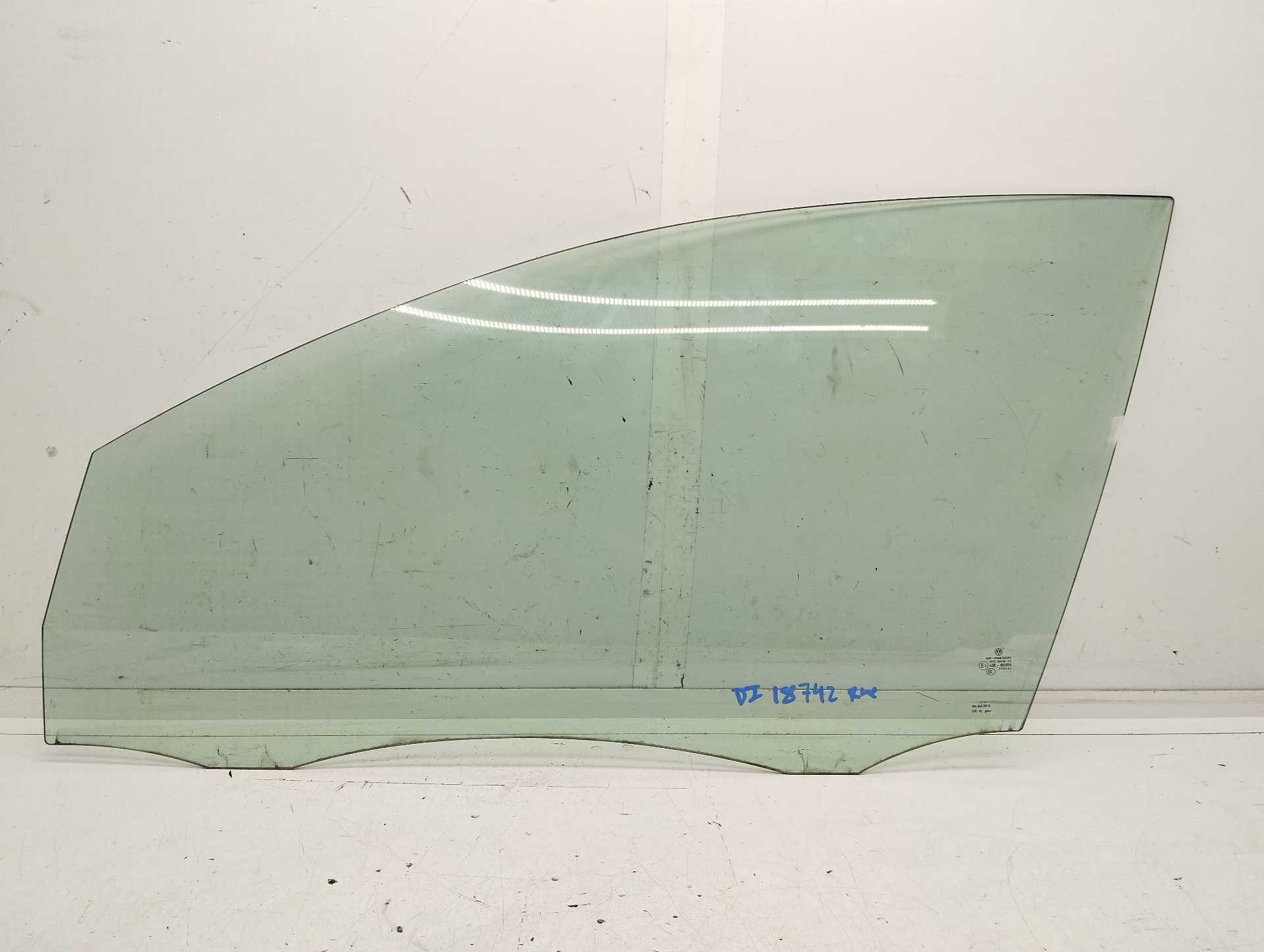 Recambio de luna delantera izquierda para volkswagen golf vi (5k1) referencia OEM IAM 43R001025  