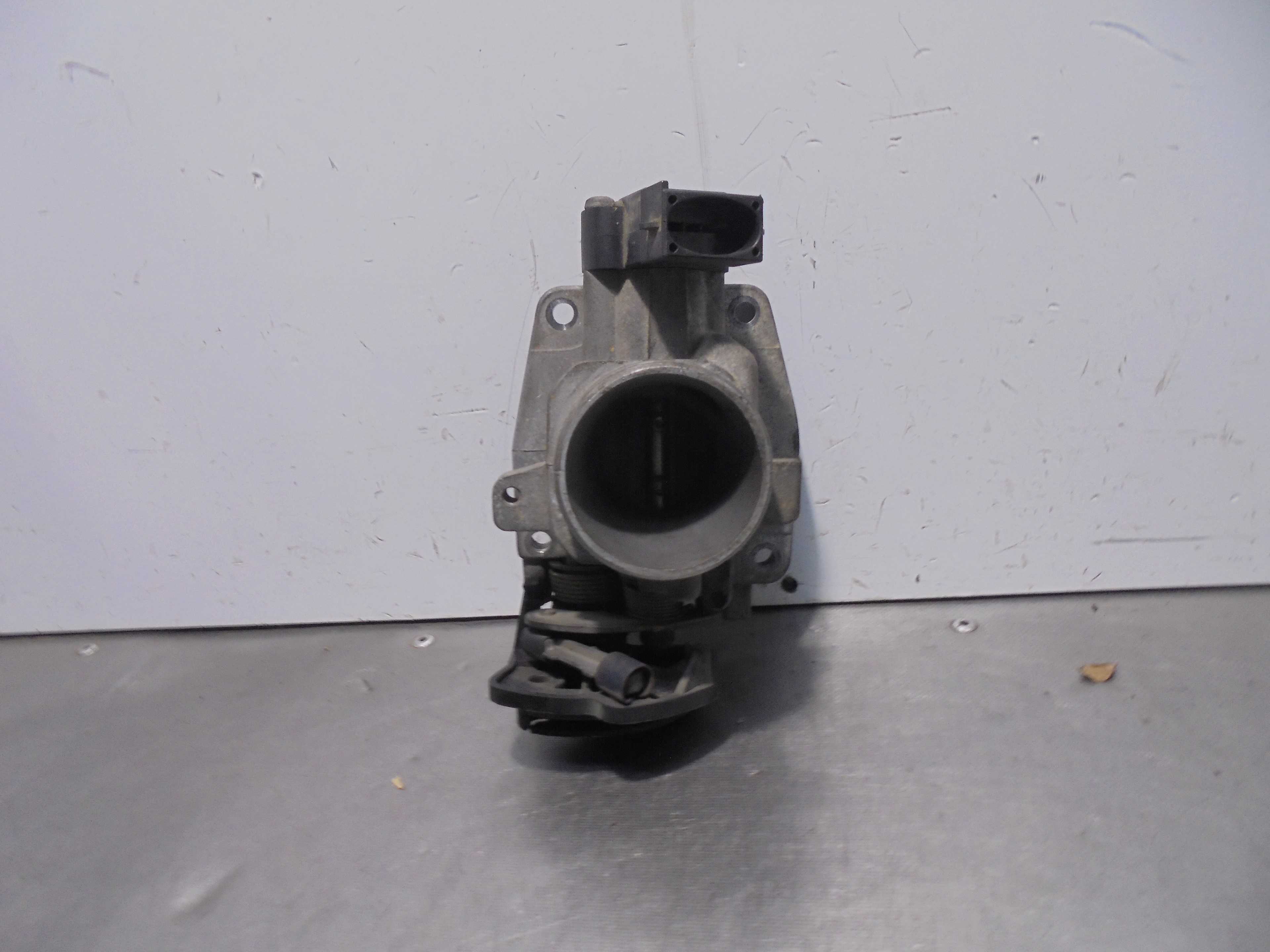 Recambio de caja mariposa para ford fiesta berlina básico referencia OEM IAM 95BF9B989  