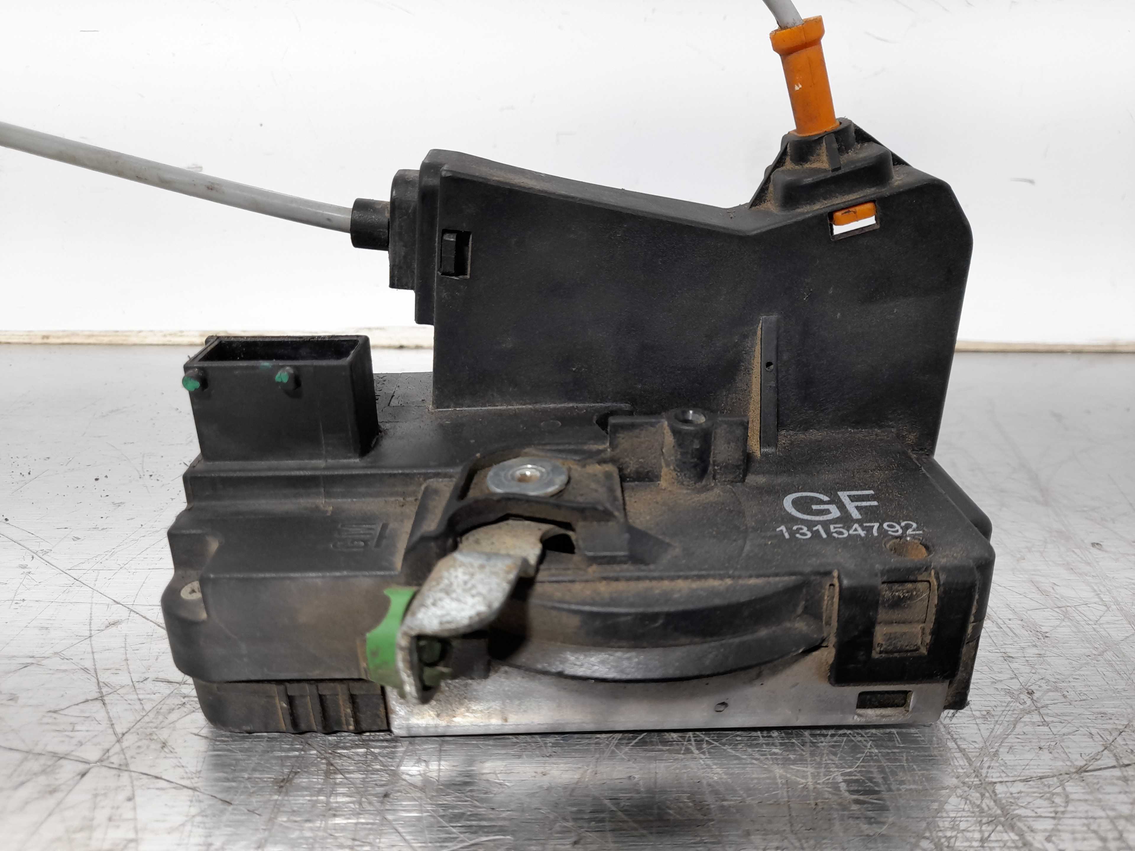 Recambio de cerradura puerta delantera derecha para opel meriva cosmo referencia OEM IAM   