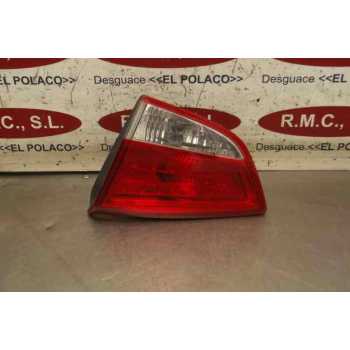 PILOTO PORTON TRASERO DERECHO 