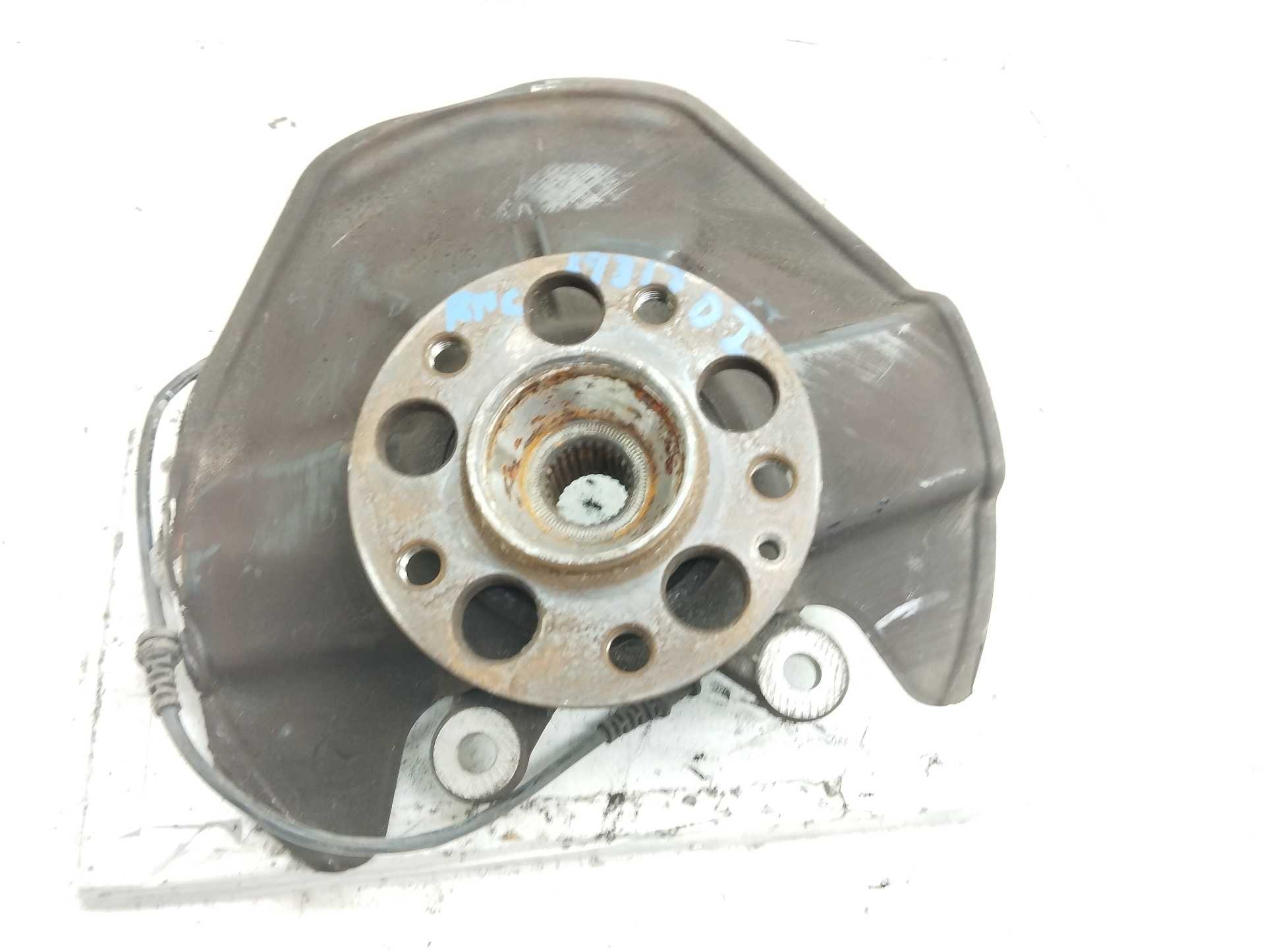 Recambio de mangueta delantera izquierda para mercedes-benz clase a (w169) a 160 cdi a-edition referencia OEM IAM  A1693300720 
